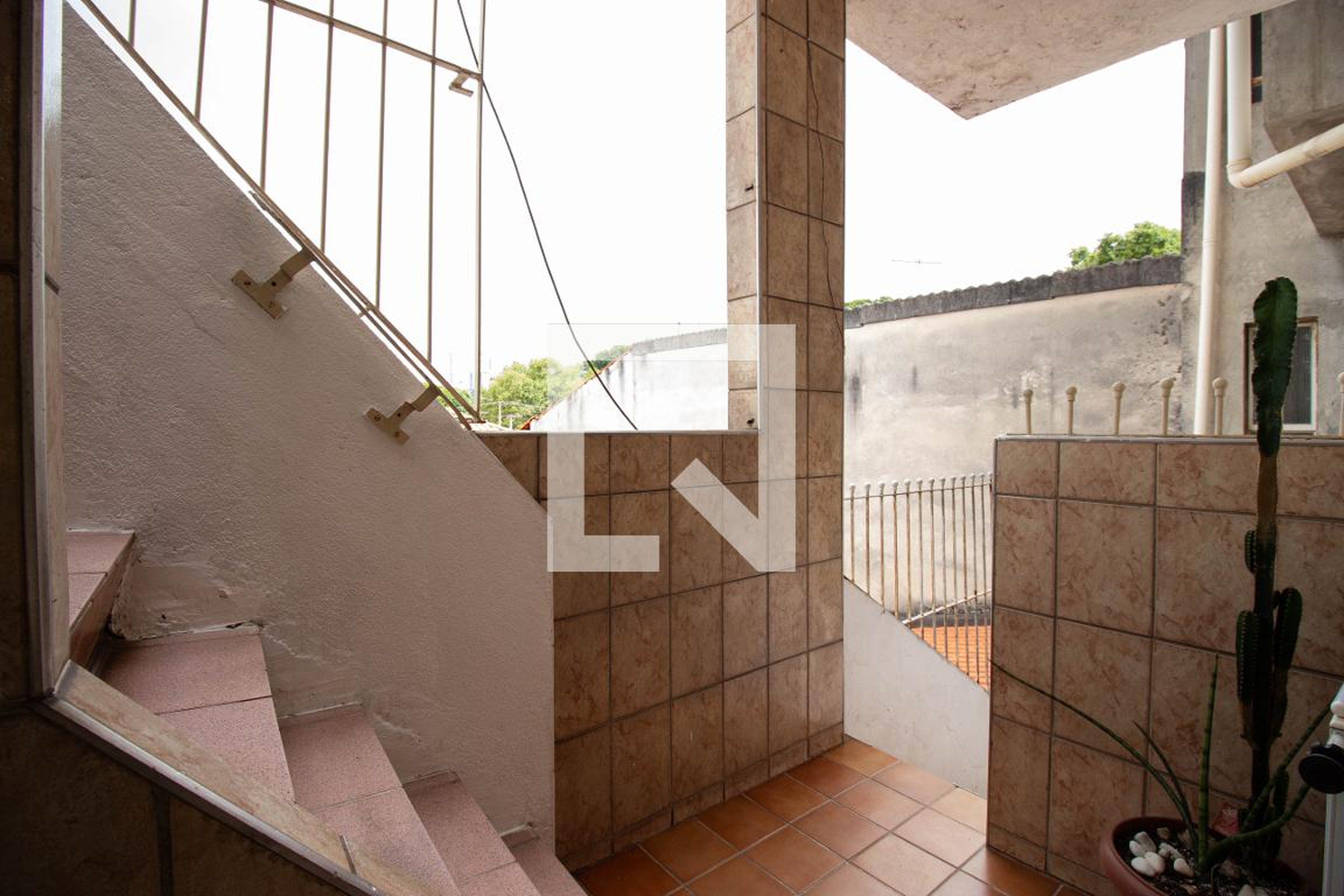 Entrada - Edifício San Damian