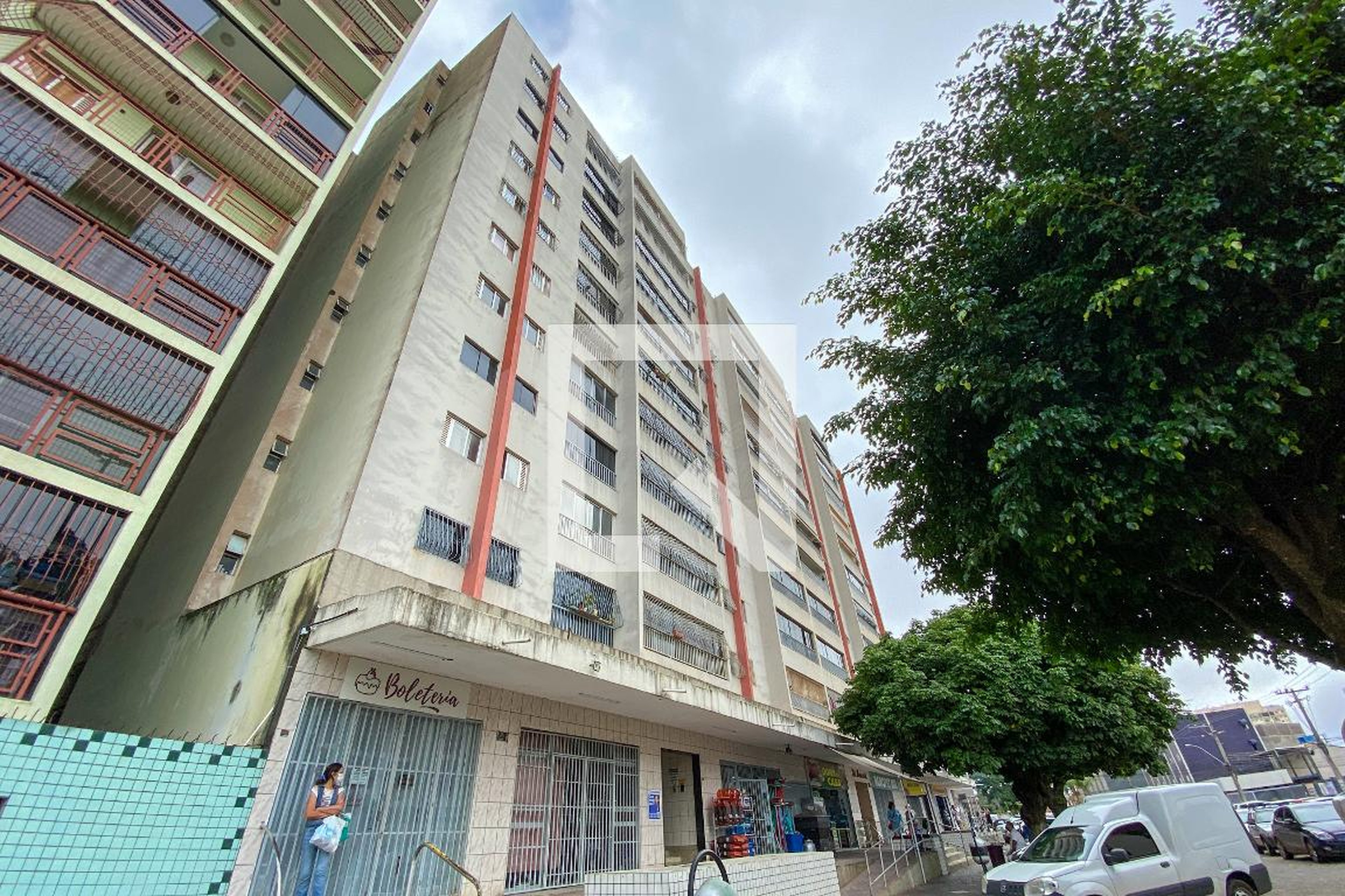 Fachada Condomínio em CSB 5, Lote 8