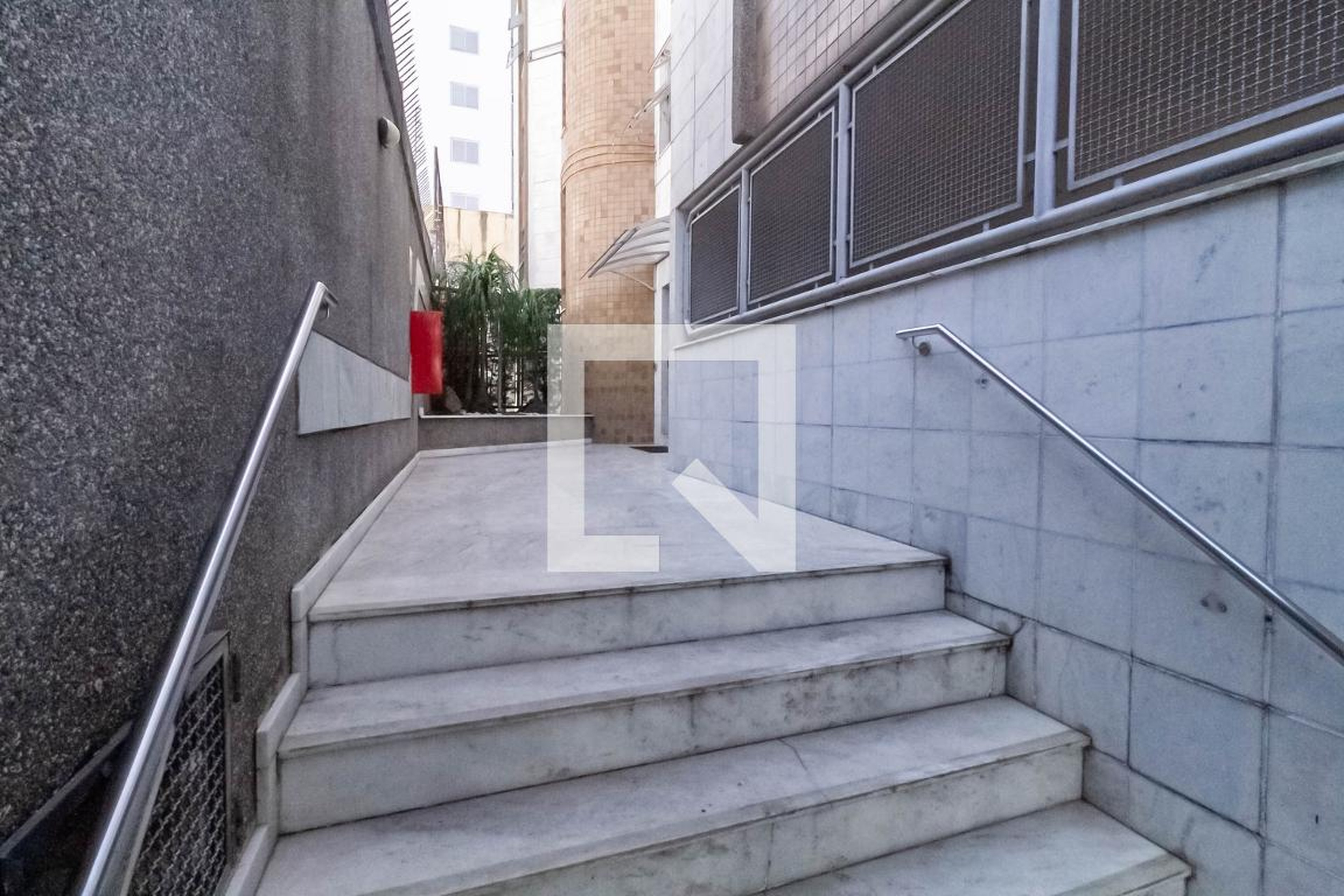 Entrada - Edifício Maria José M Avelar