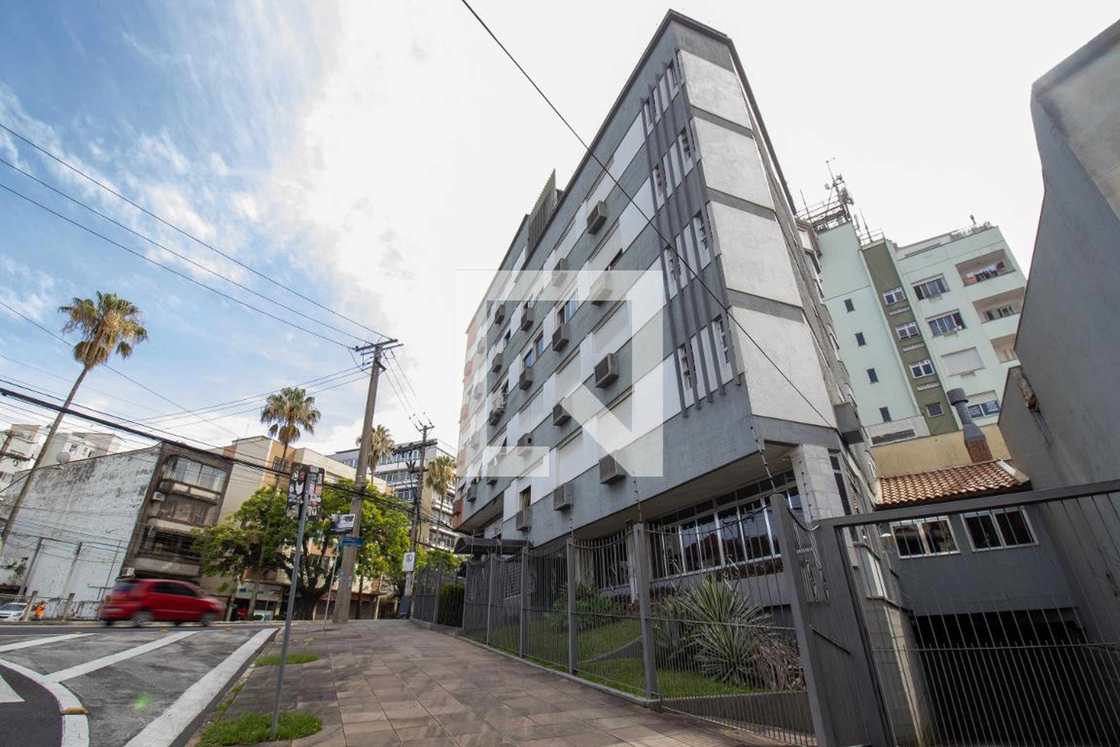 Fachada do Prédio Condomínio Platano