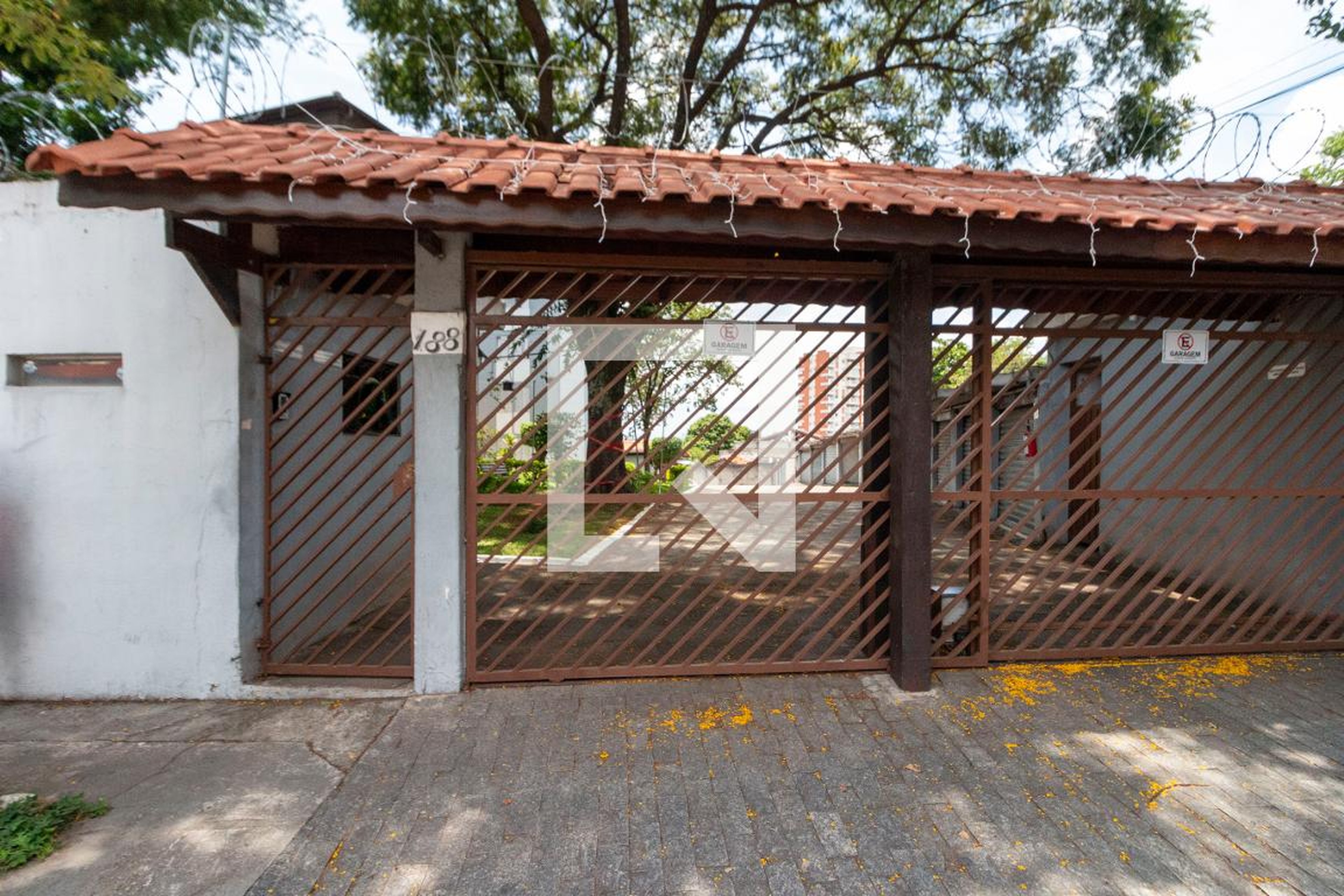 Fachada Condomínio em Rua Édipo Feliciano, 188