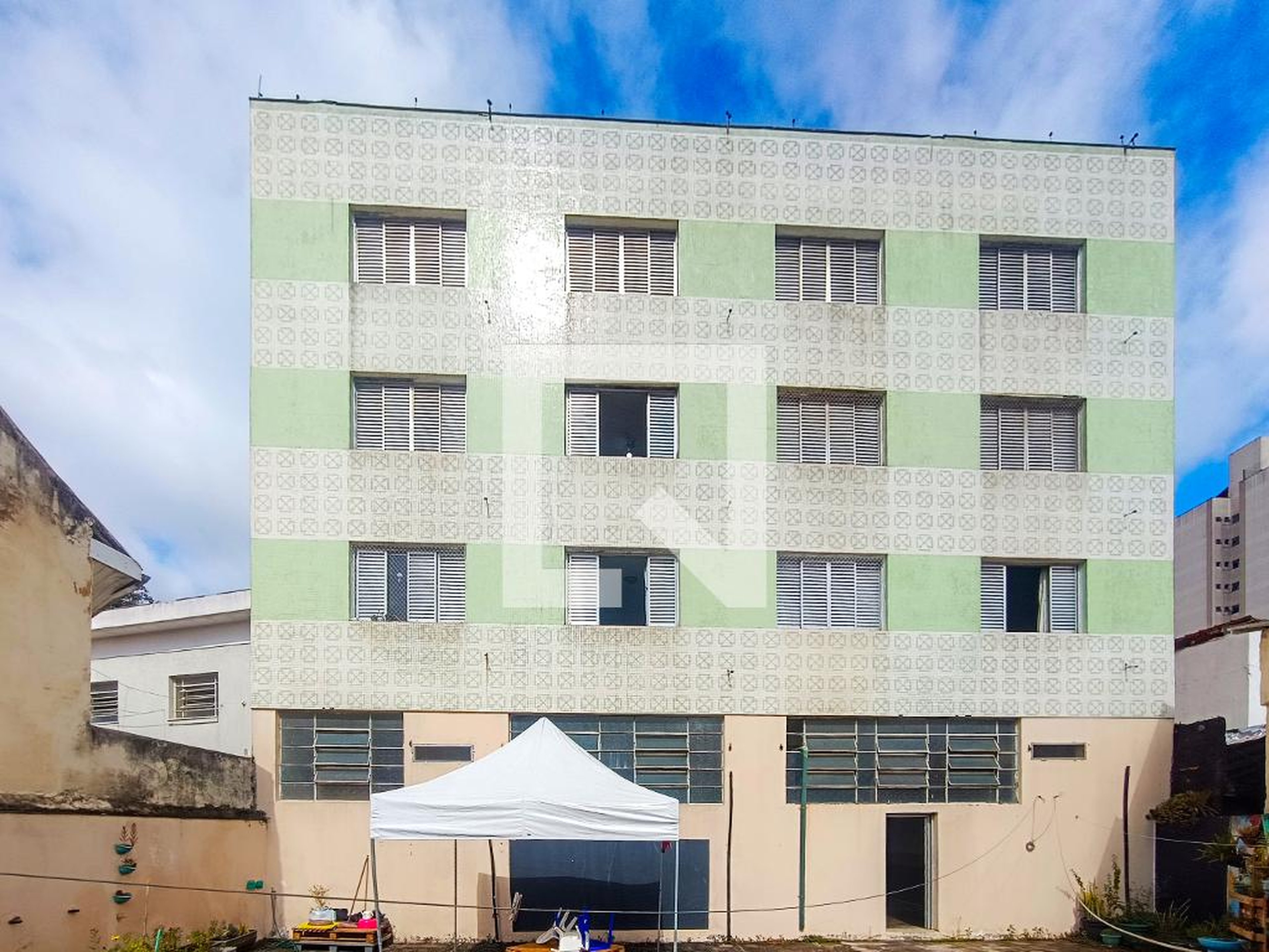 Fachada Condomínio Célia Maria