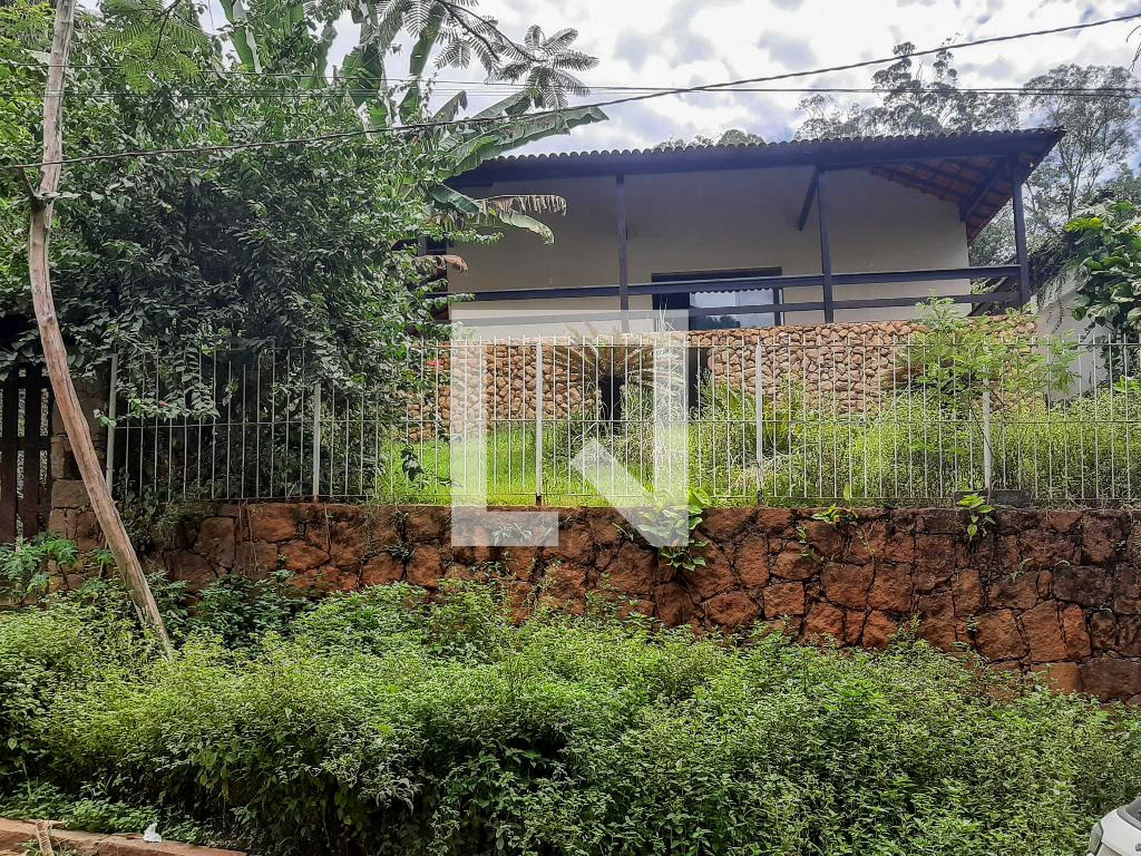 Fachada Condomínio em Romão Cortes de Lacerda, 60