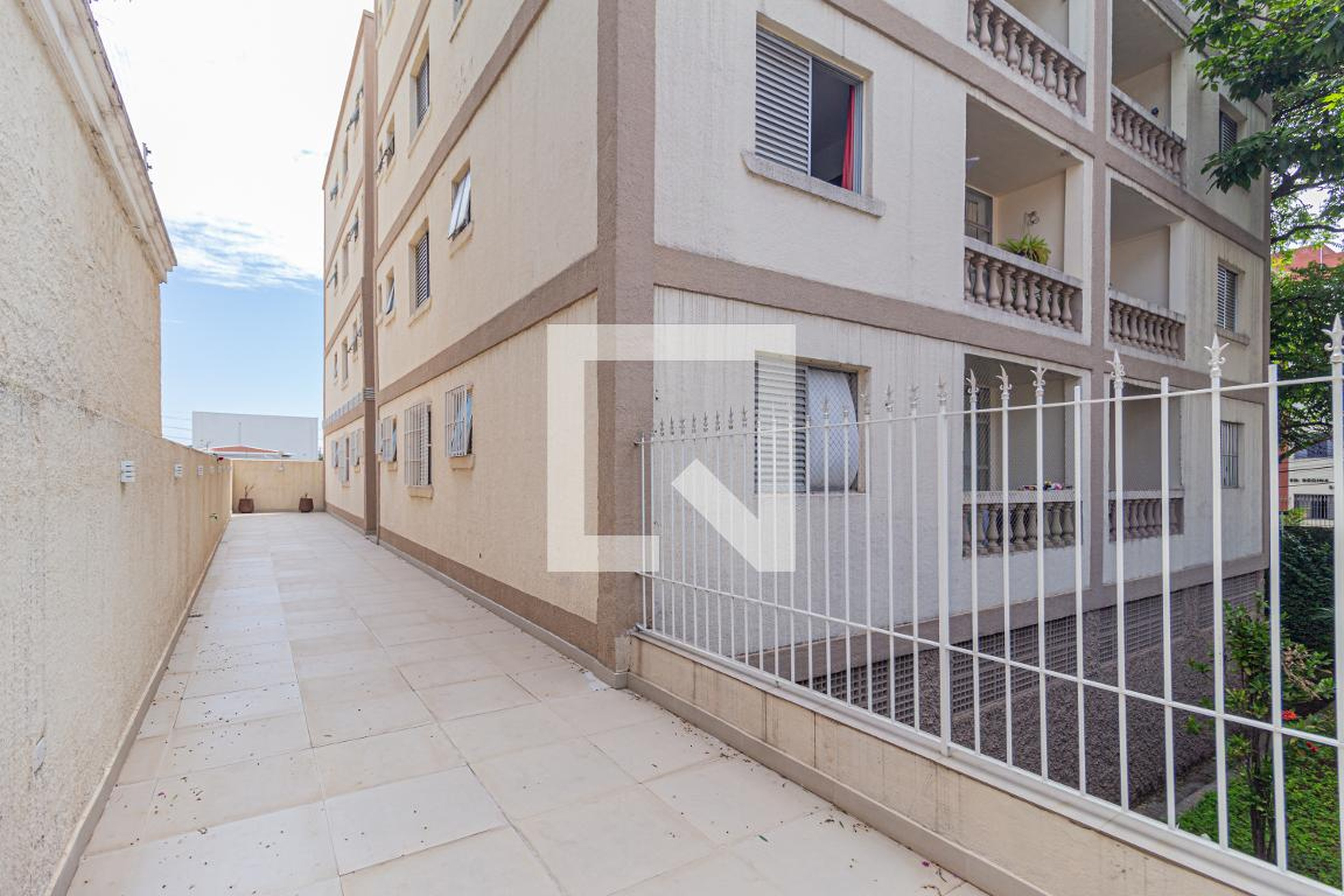 Fachada Condomínio Sirvat