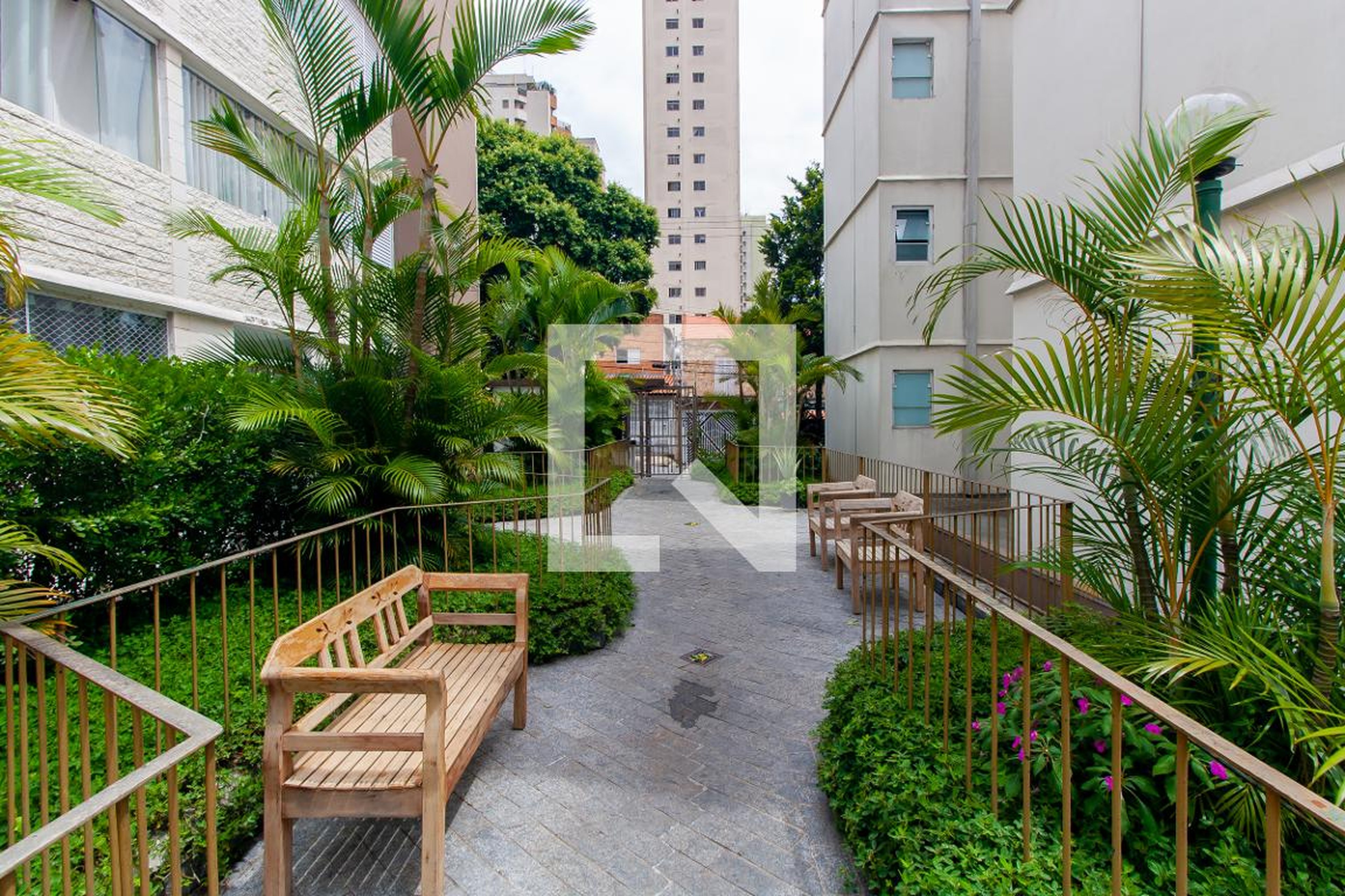 Condomínio - Centro Residencial Jardim Prudente