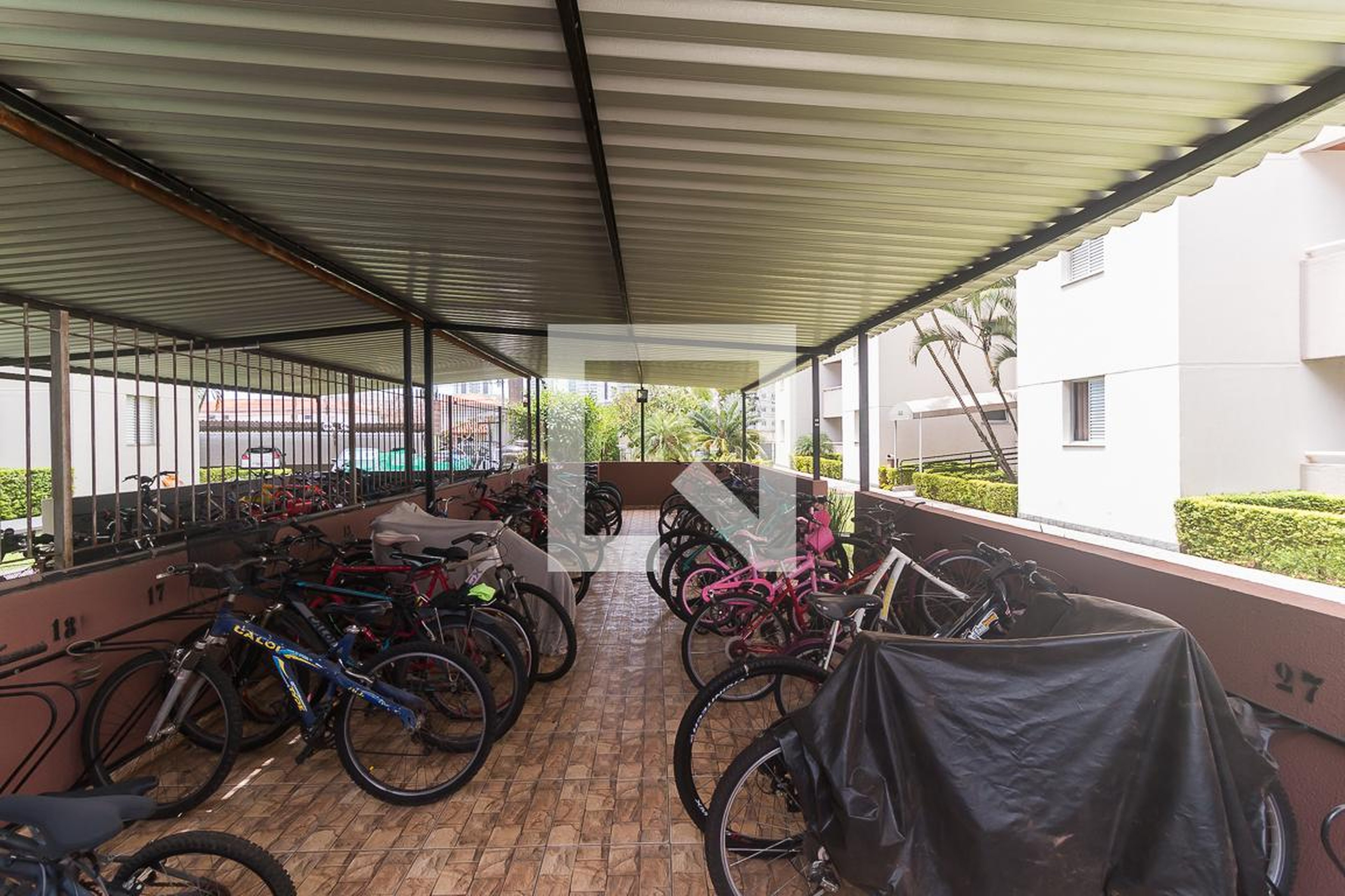 Bicicletário - Flora 1