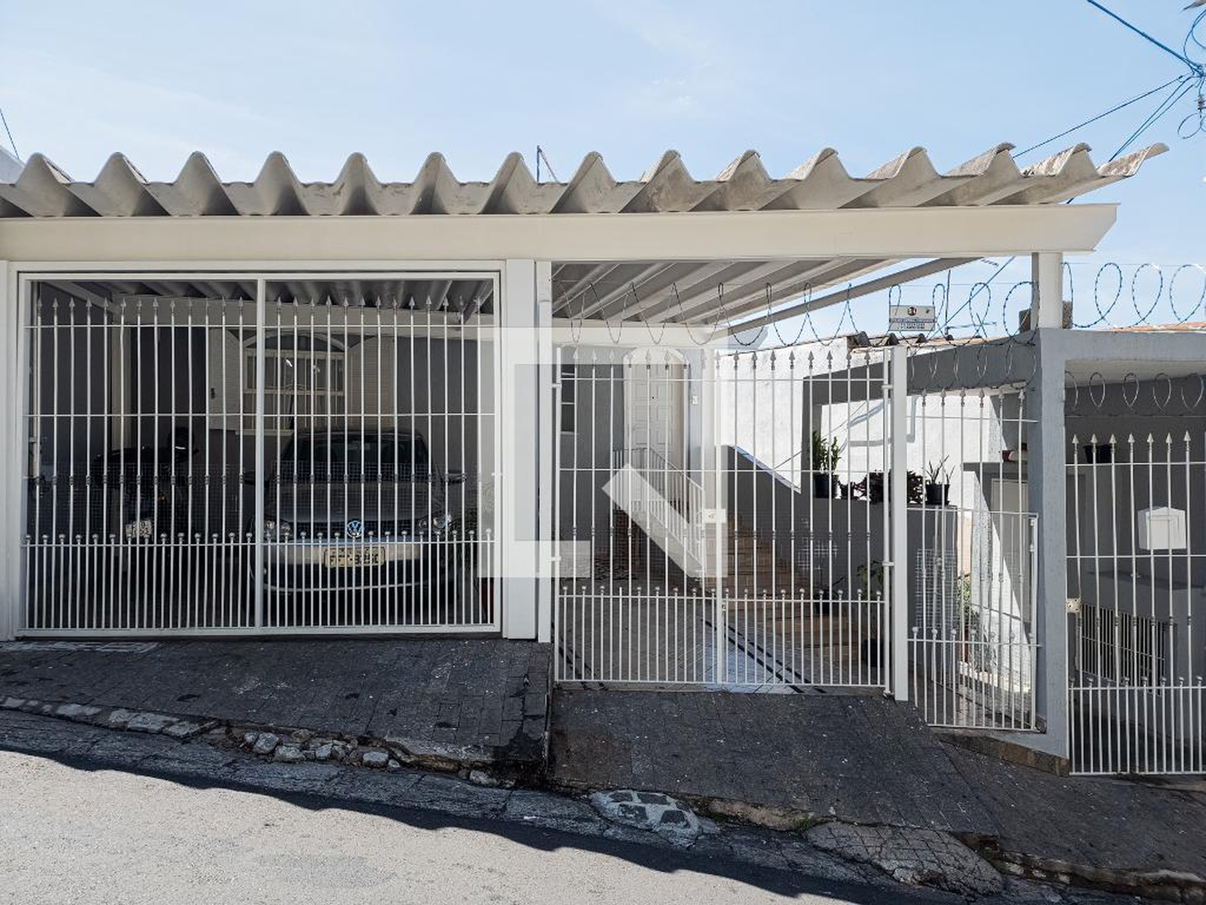 Fachada Condomínio em Rua Severino Soares, 21