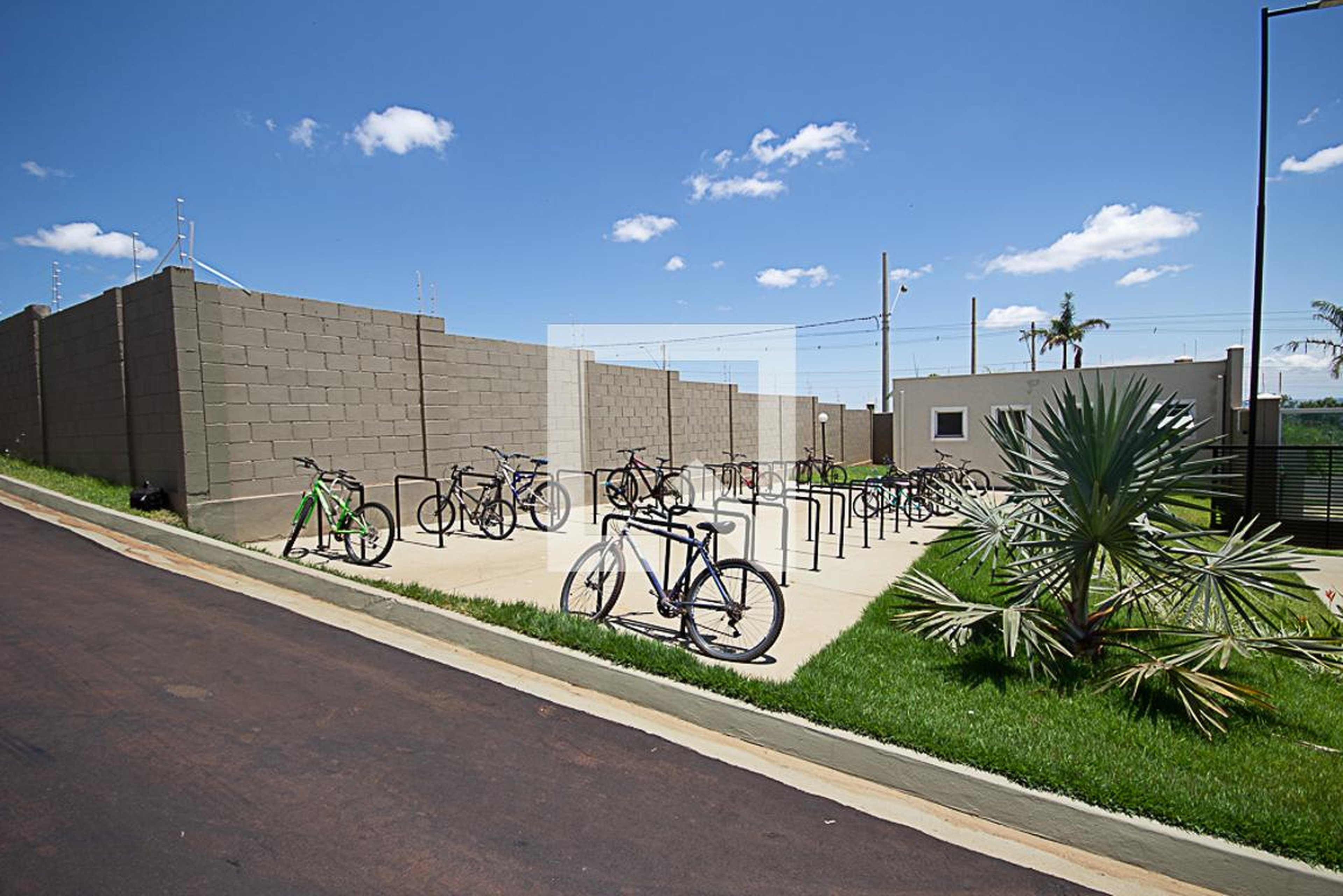 Bicicletário - Reserva das Tulipas