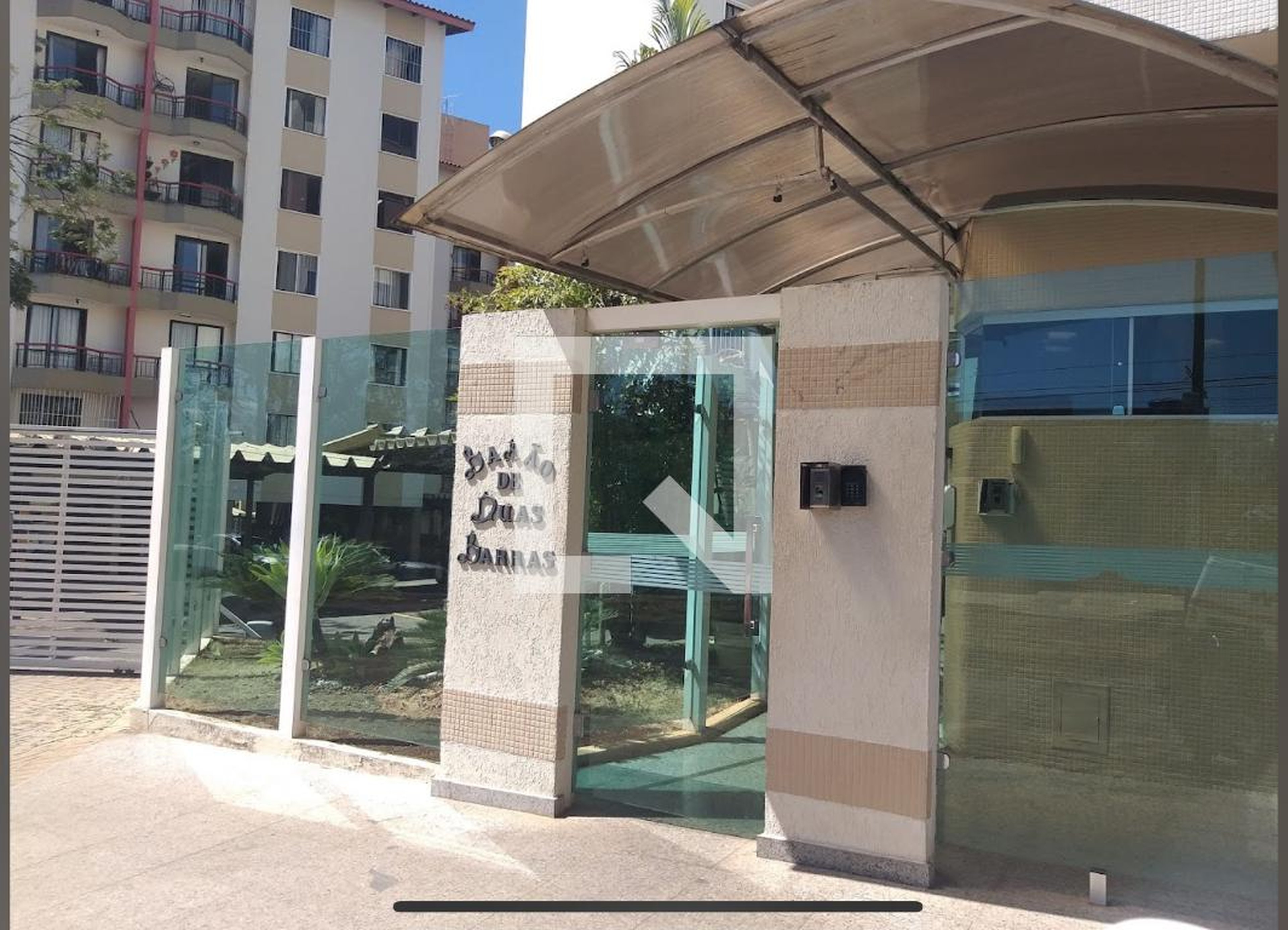 Fachada Condomínio em Rua 262, 45