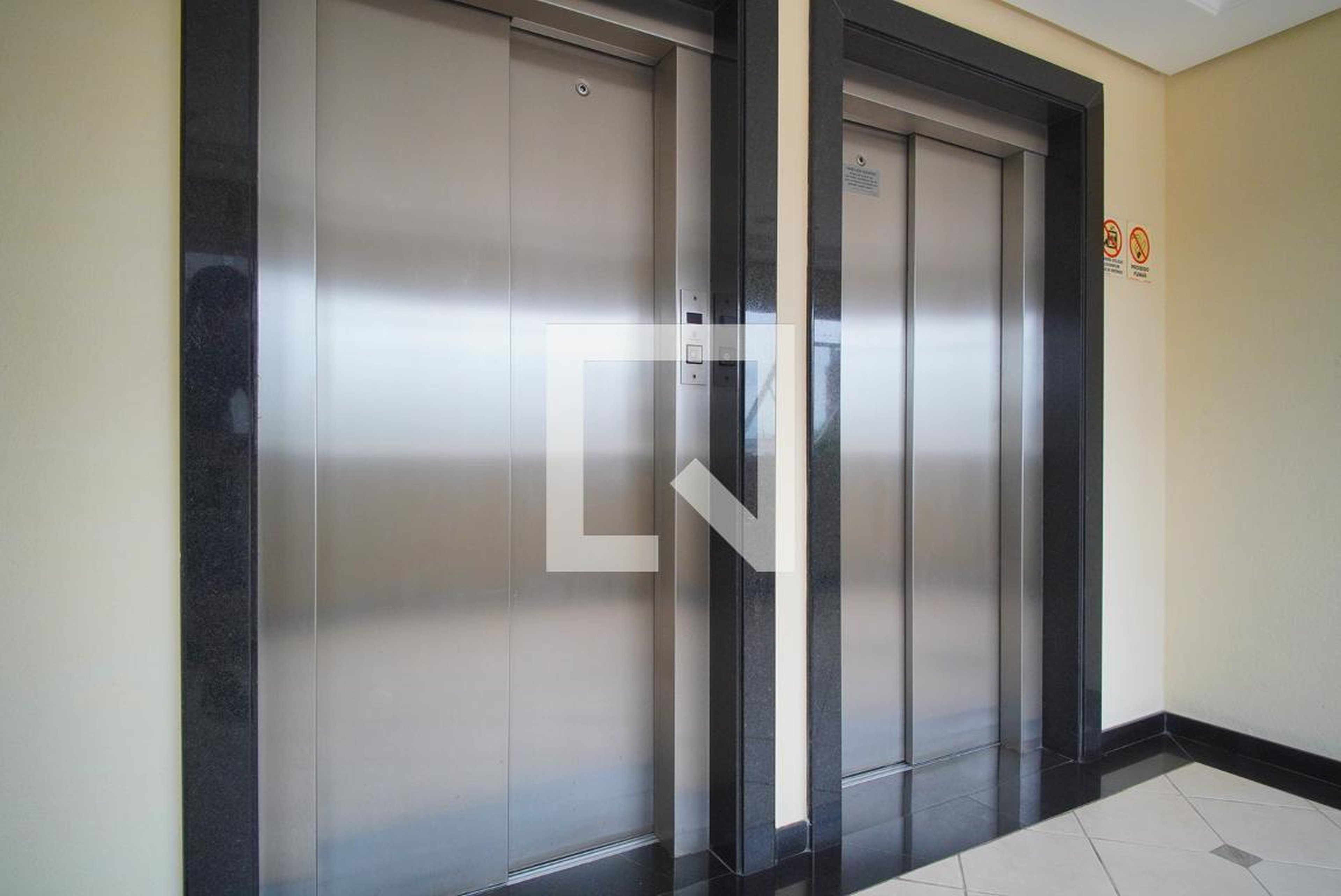 Elevador - Edifício Moinhos Loft