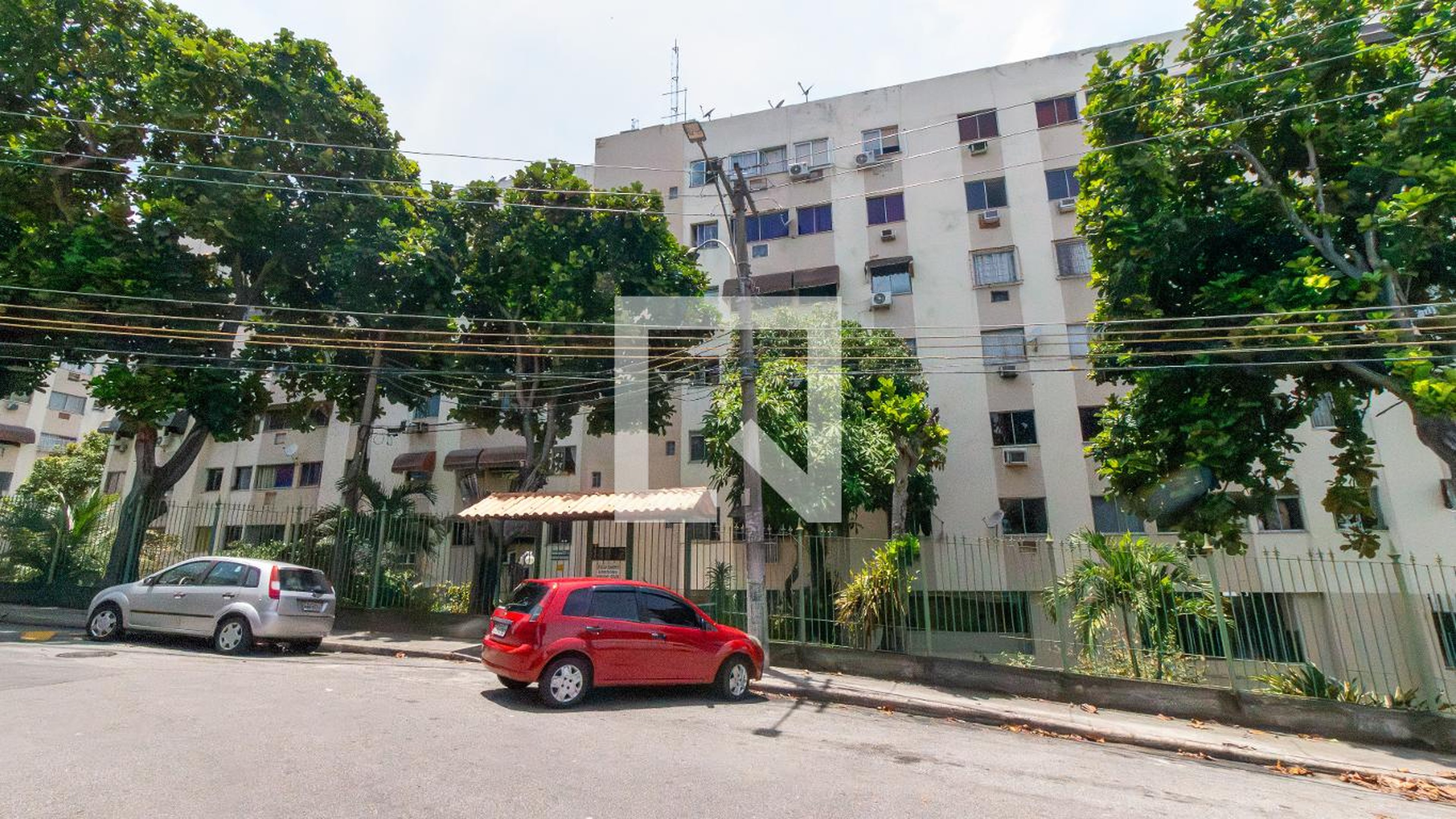 Fachada do Prédio Condomínio em Avenida Monsenhor Félix, 145