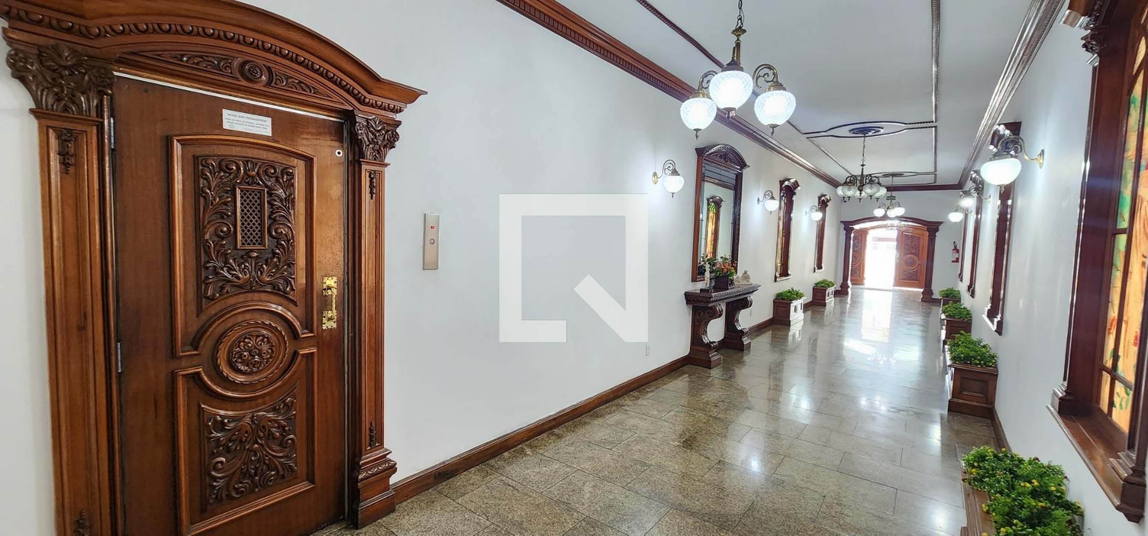 Hall de entrada - Edifício Monte Caburaí