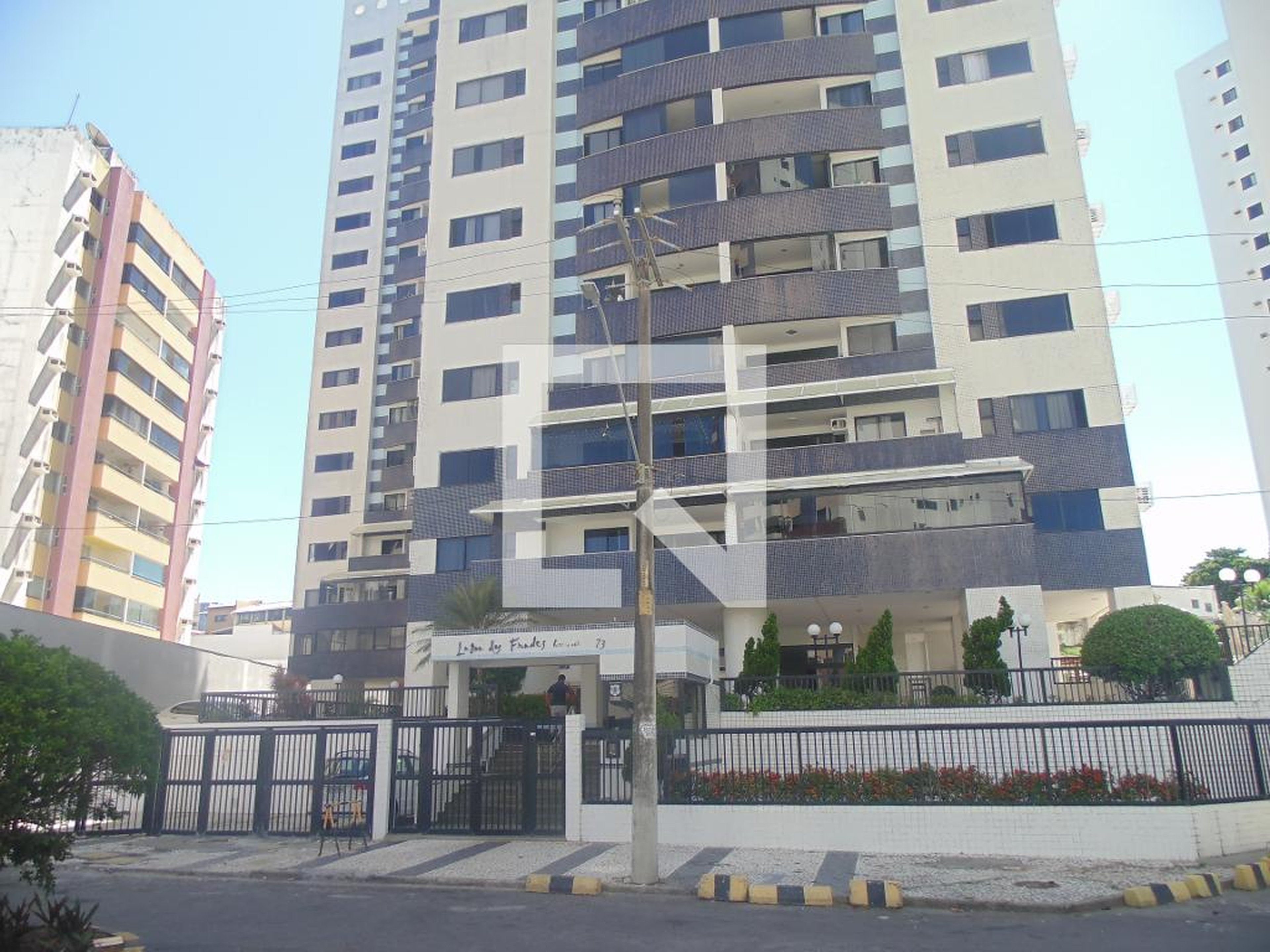 Fachada do Prédio Condomínio Lagoa dos Frades