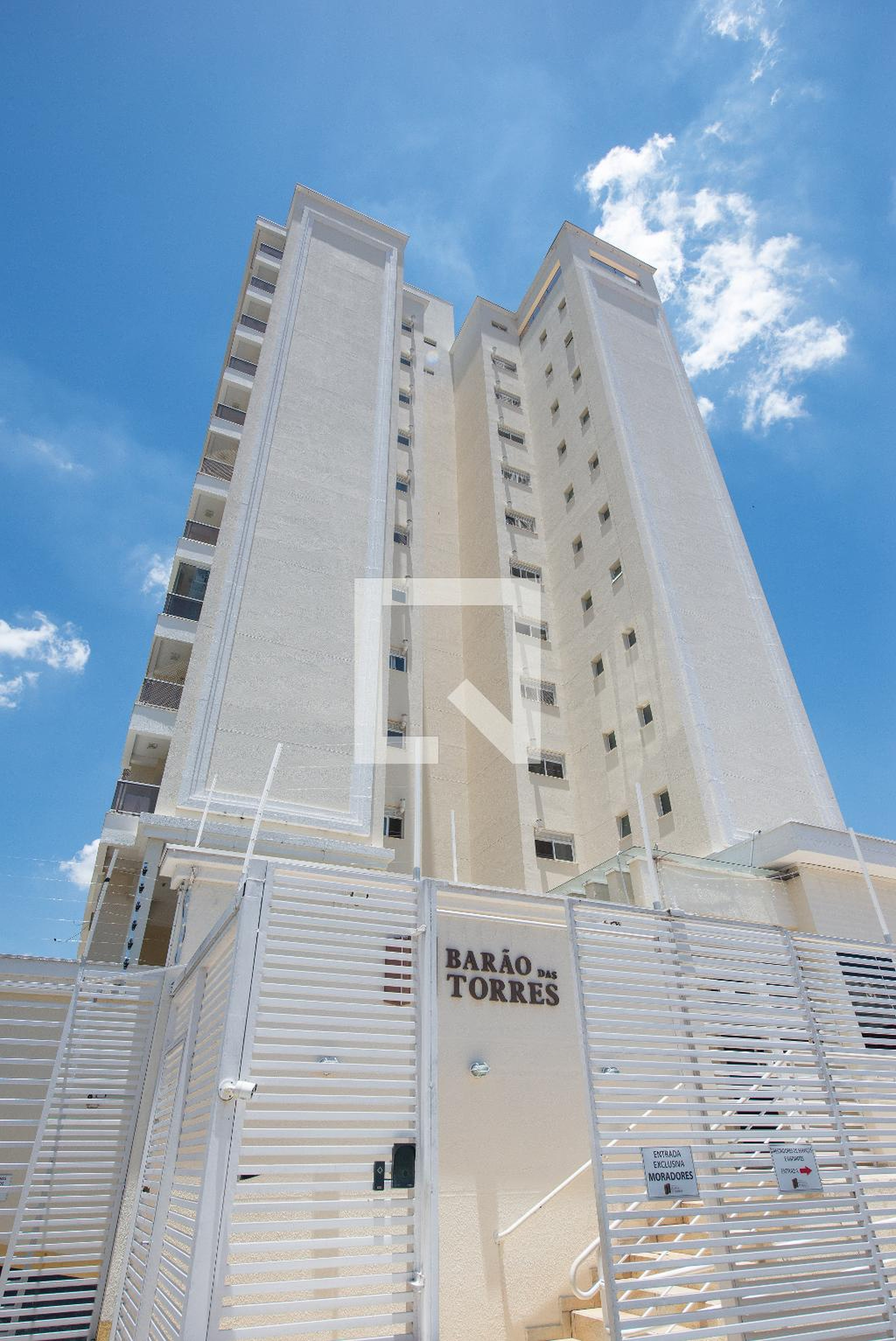 Fachada do Prédio Condomínio Barão das Torres