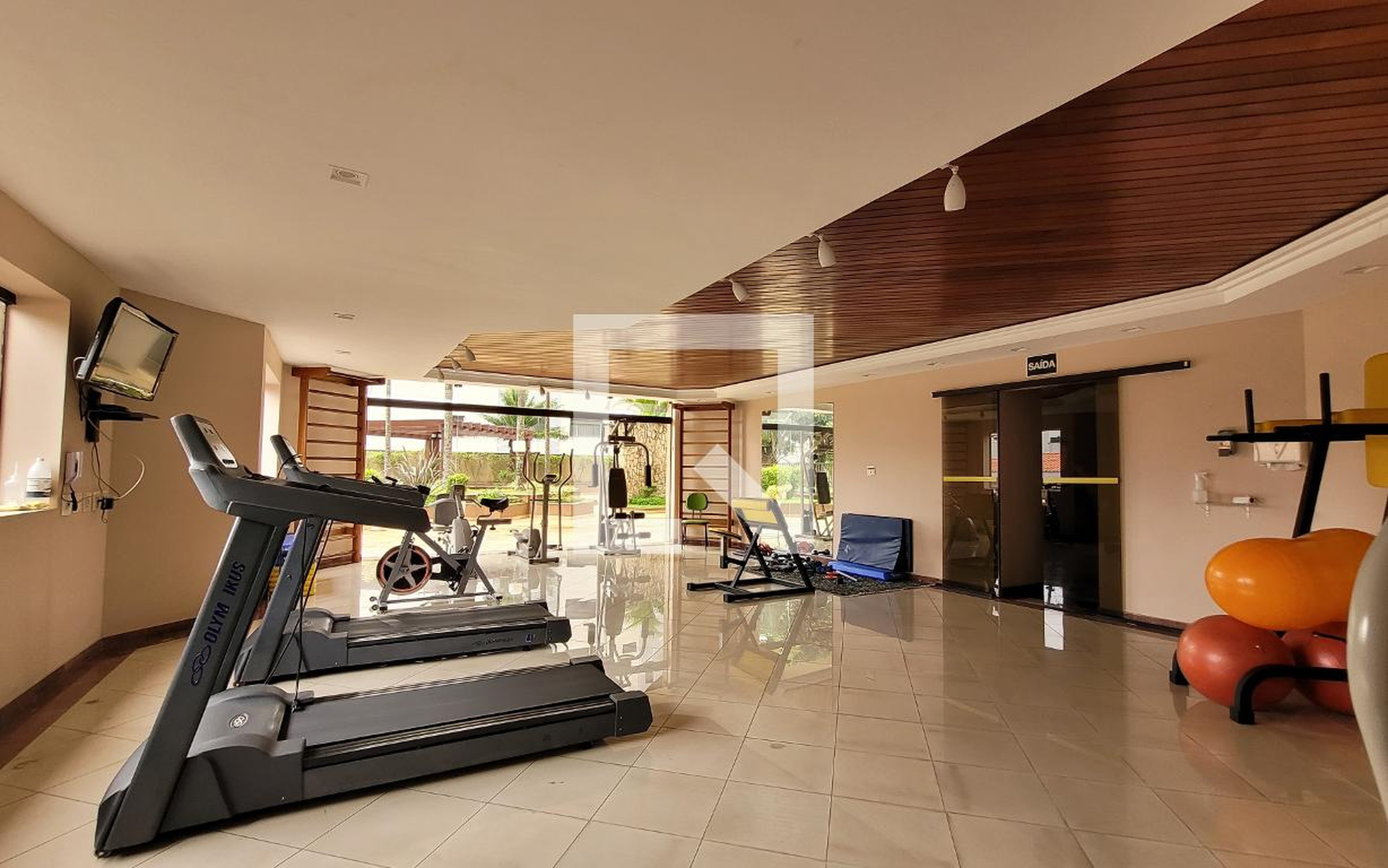 Academia - Edifício Herminia