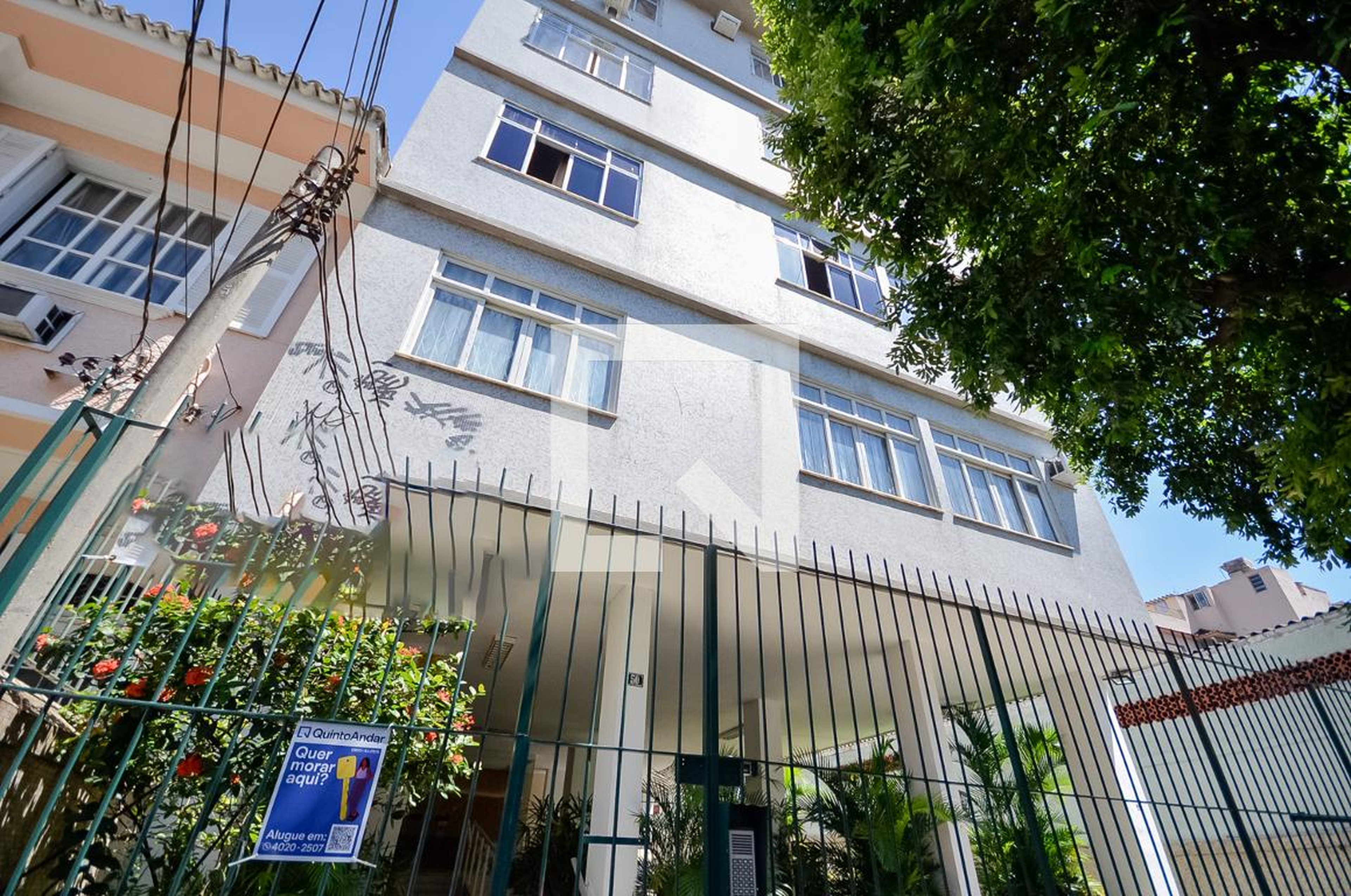 Fachada Condomínio em Rua dos Artistas, 50