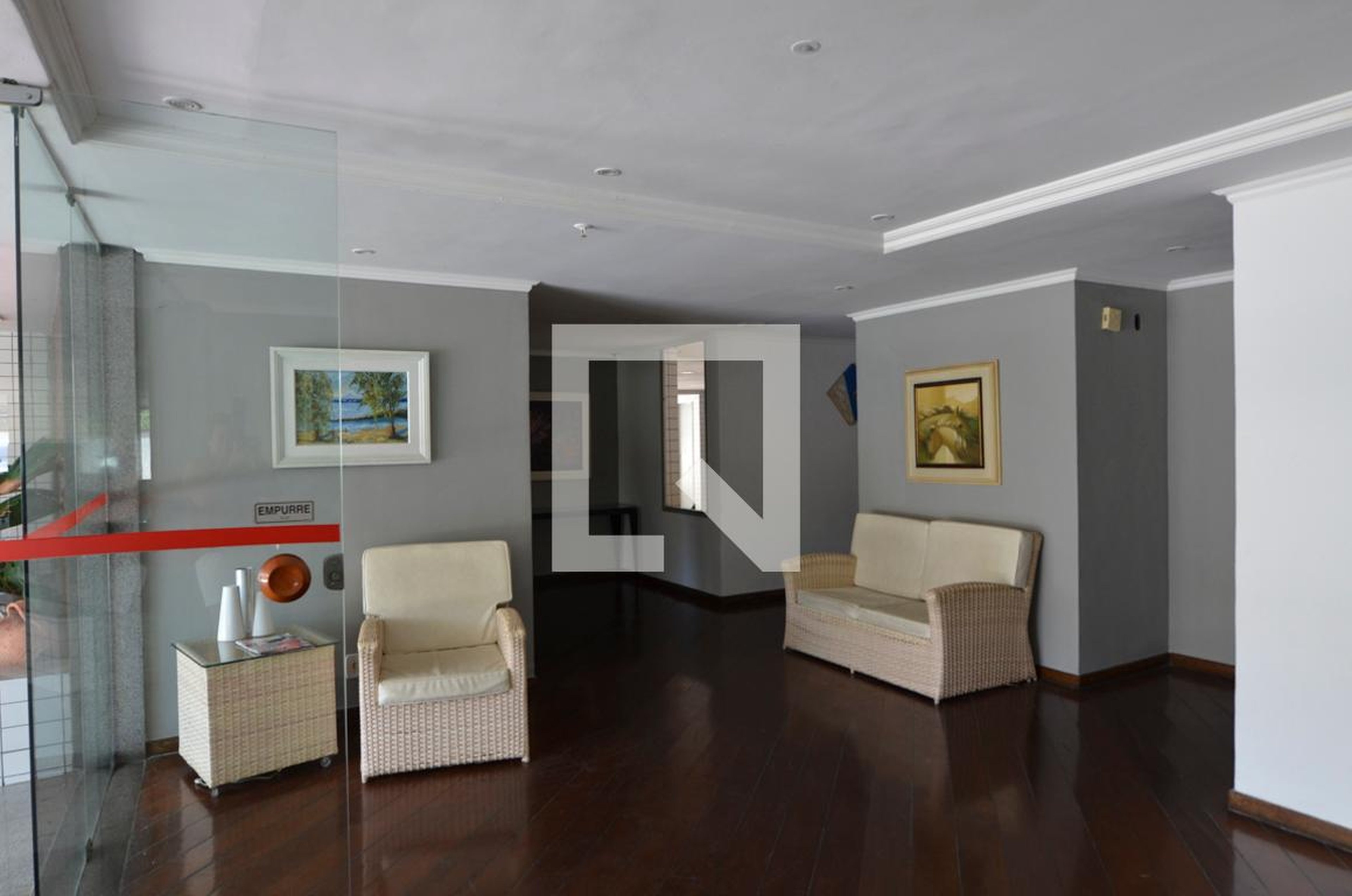 Hall de entrada - Edifício Conde do Recreio