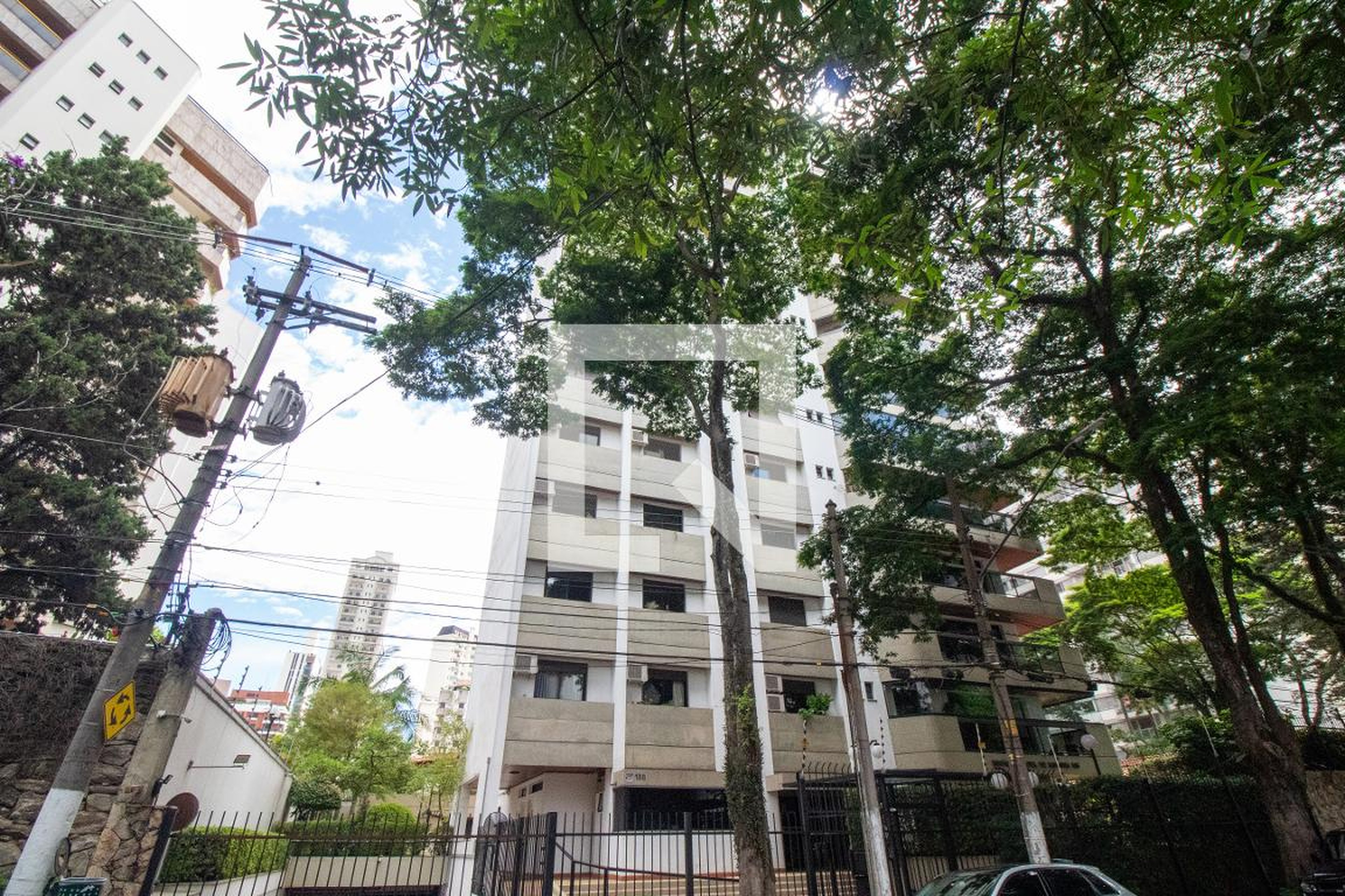 Fachada Condomínio Castel de Ravena