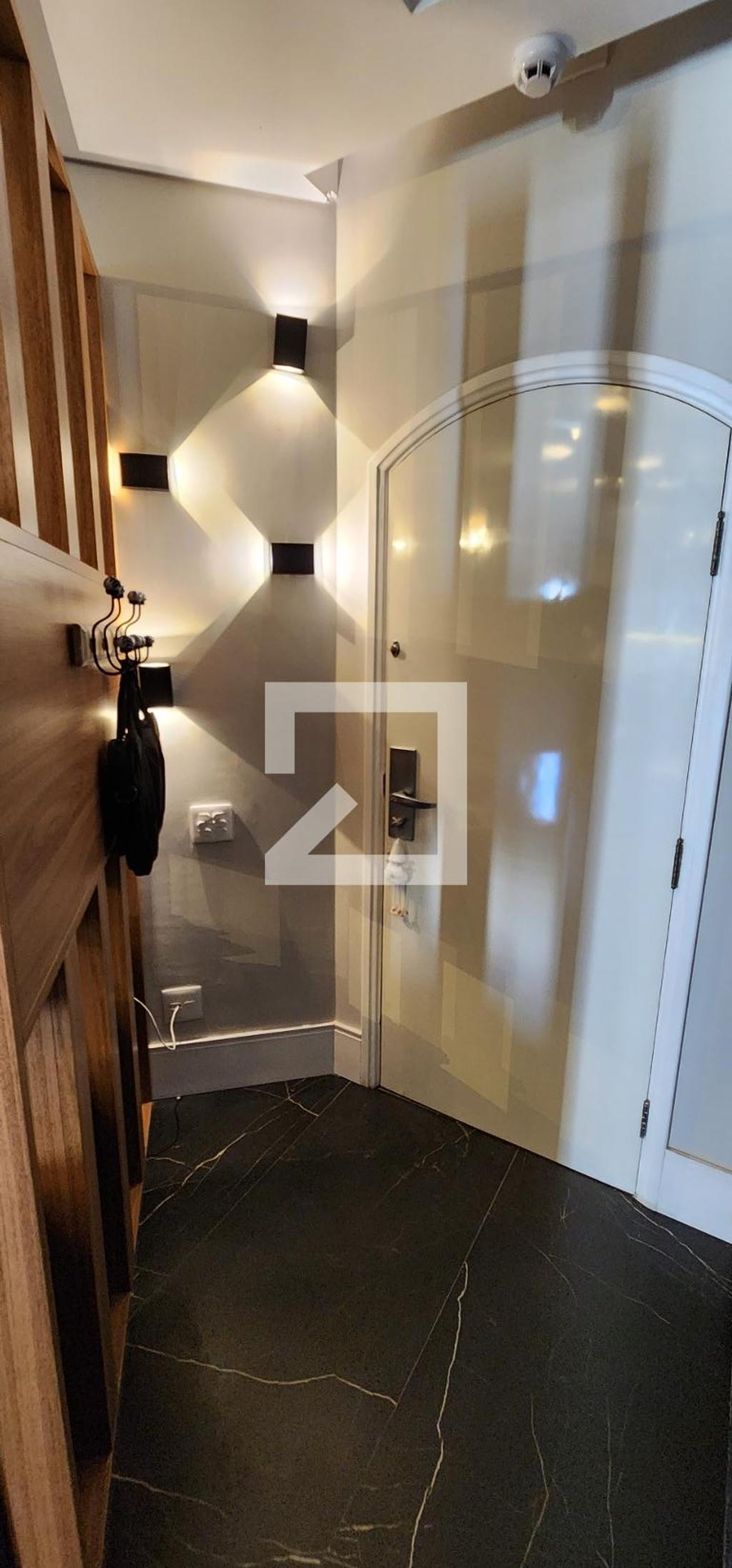 Entrada - Cosmopolitan Praia Flat Santos