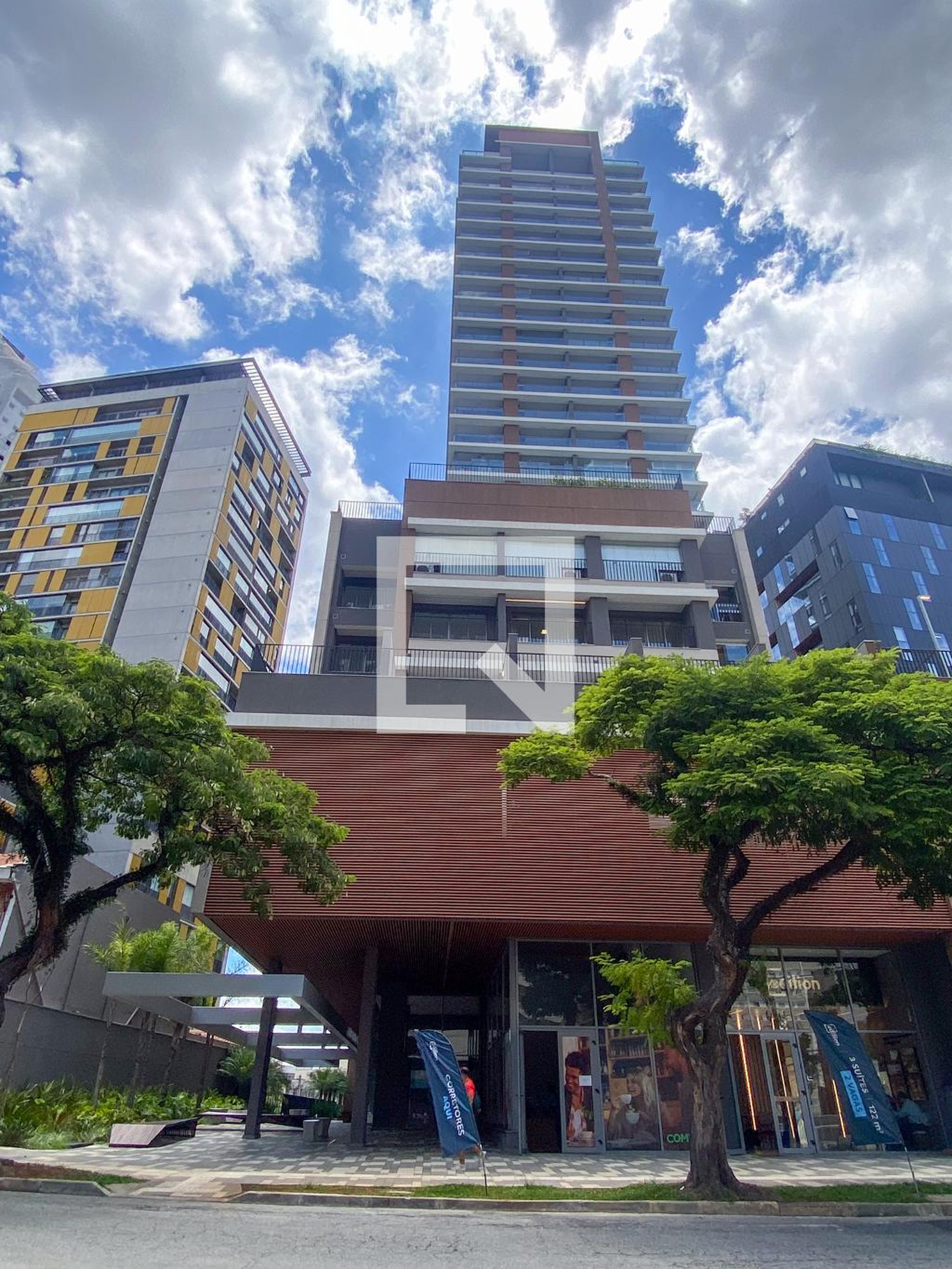 Fachada Condomínio em Rua Harmonia, 132