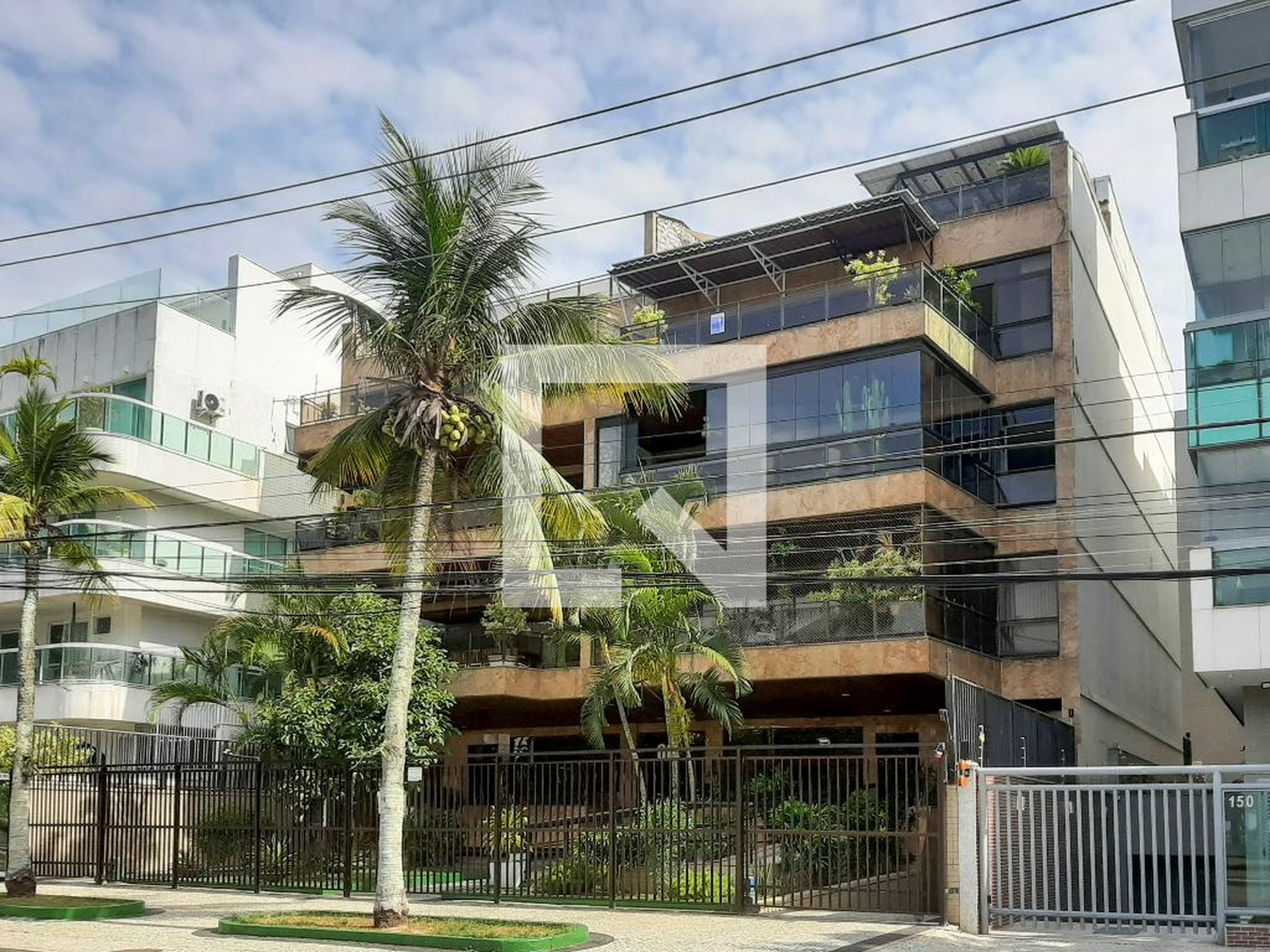 Fachada Condomínio em Avenida Arquiteto Afonso Reidy, 60
