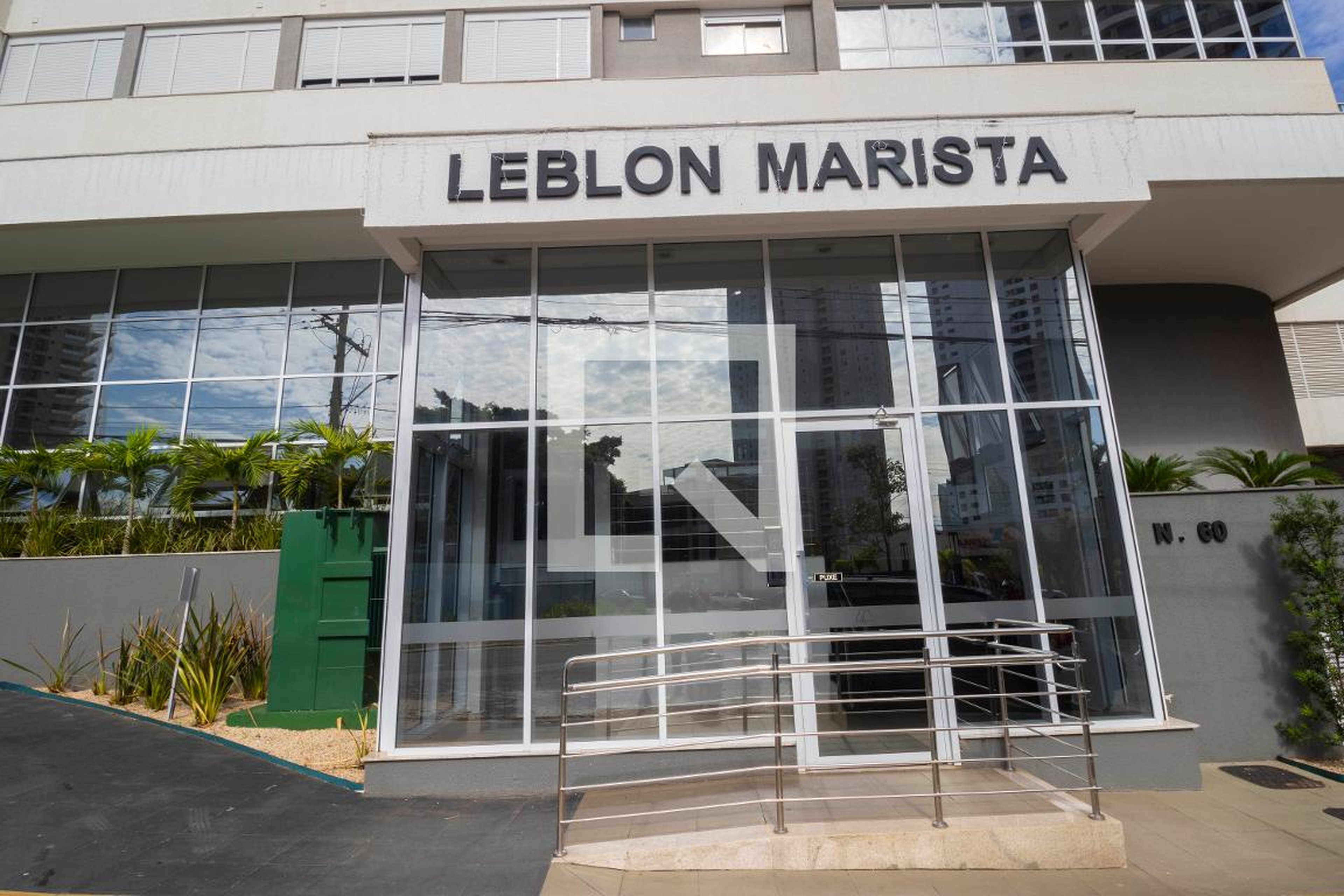 Fachada Condomínio Leblon Marista