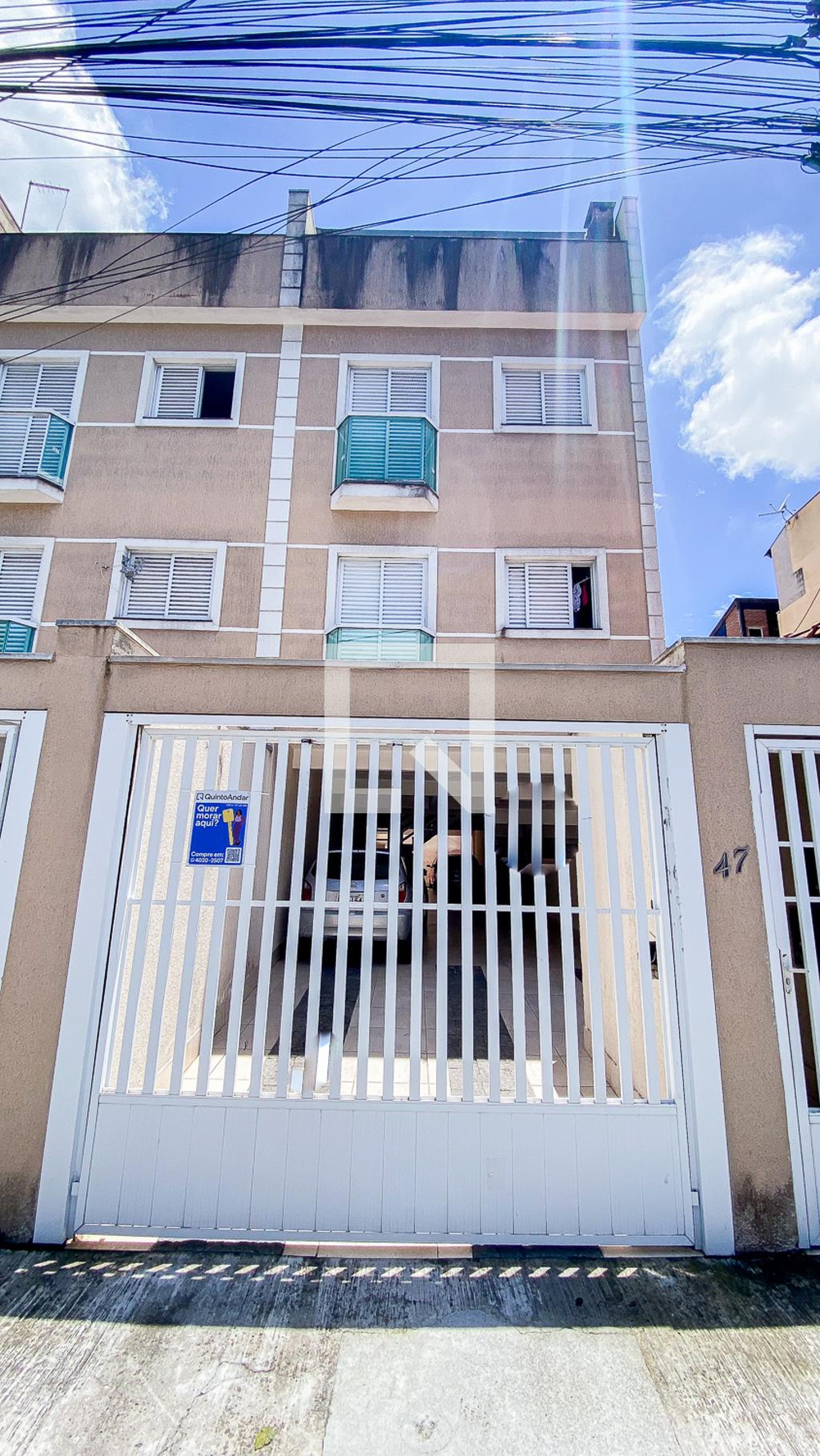 Fachada Condomínio em Avenida Maurício Zírlis, 47