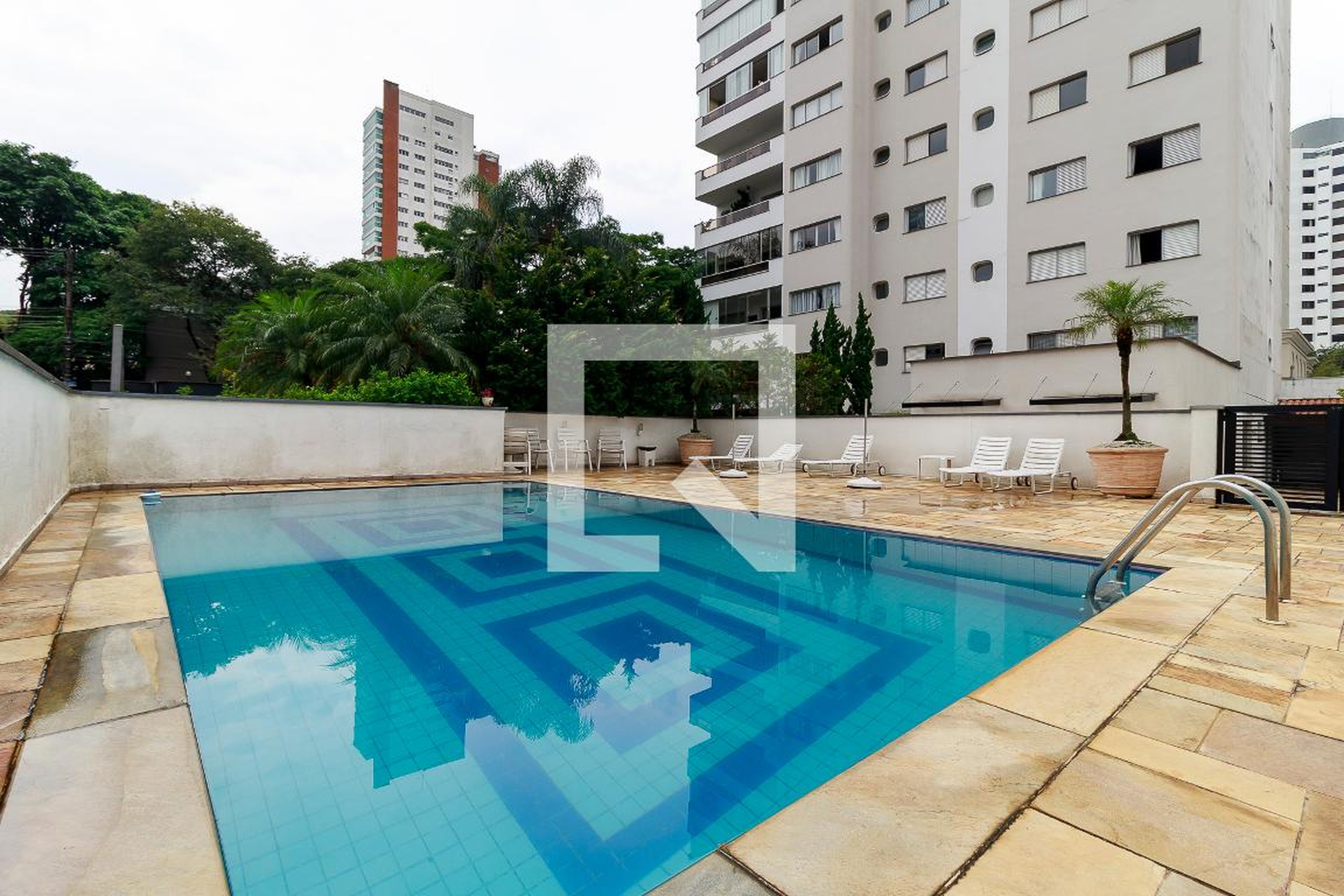 Piscina - Fontana Di Trevi