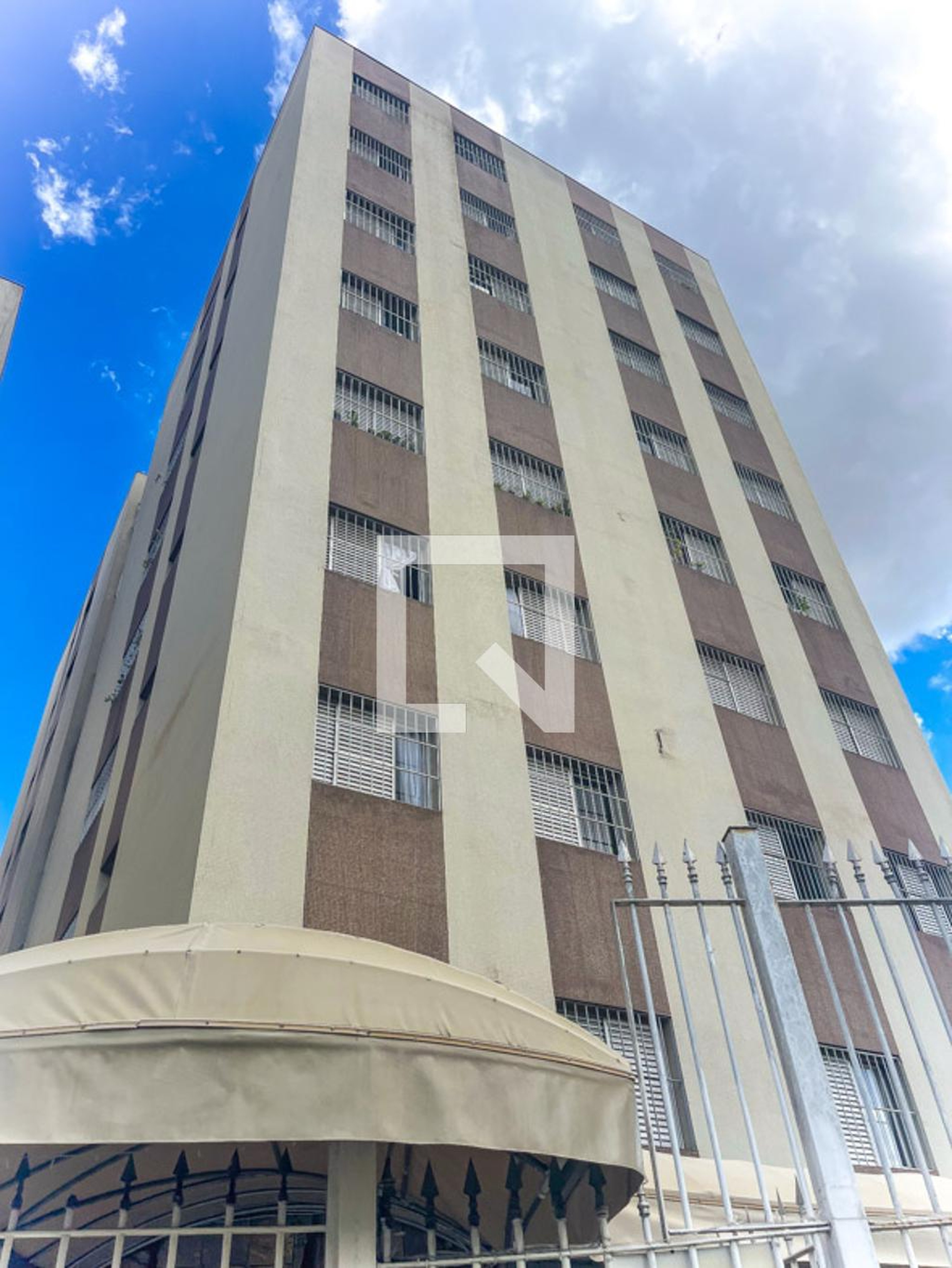 Fachada Edifício Laurita e Mari