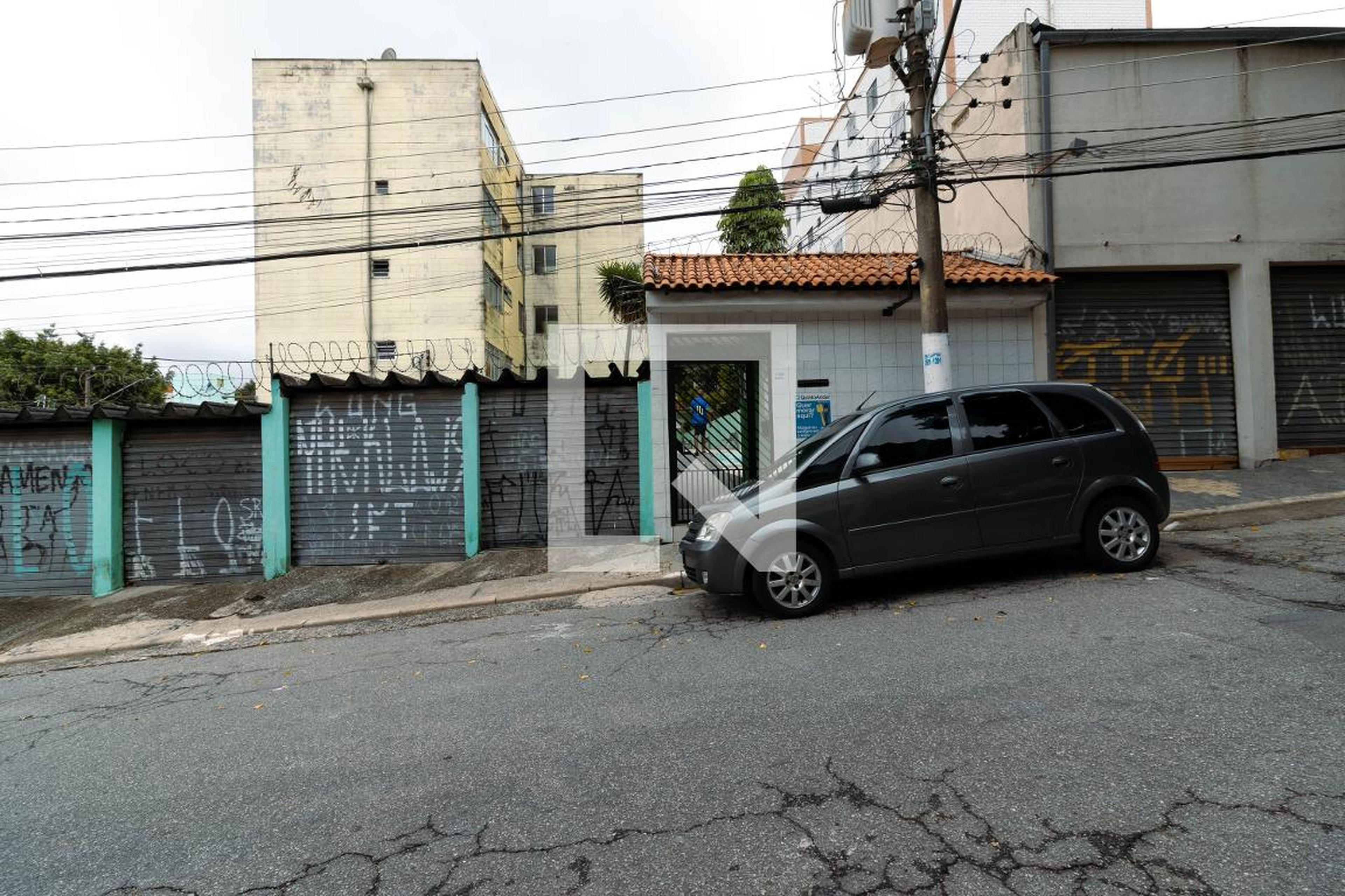 Fachada do Prédio Condomínio em Rua Domênico Melli, 52