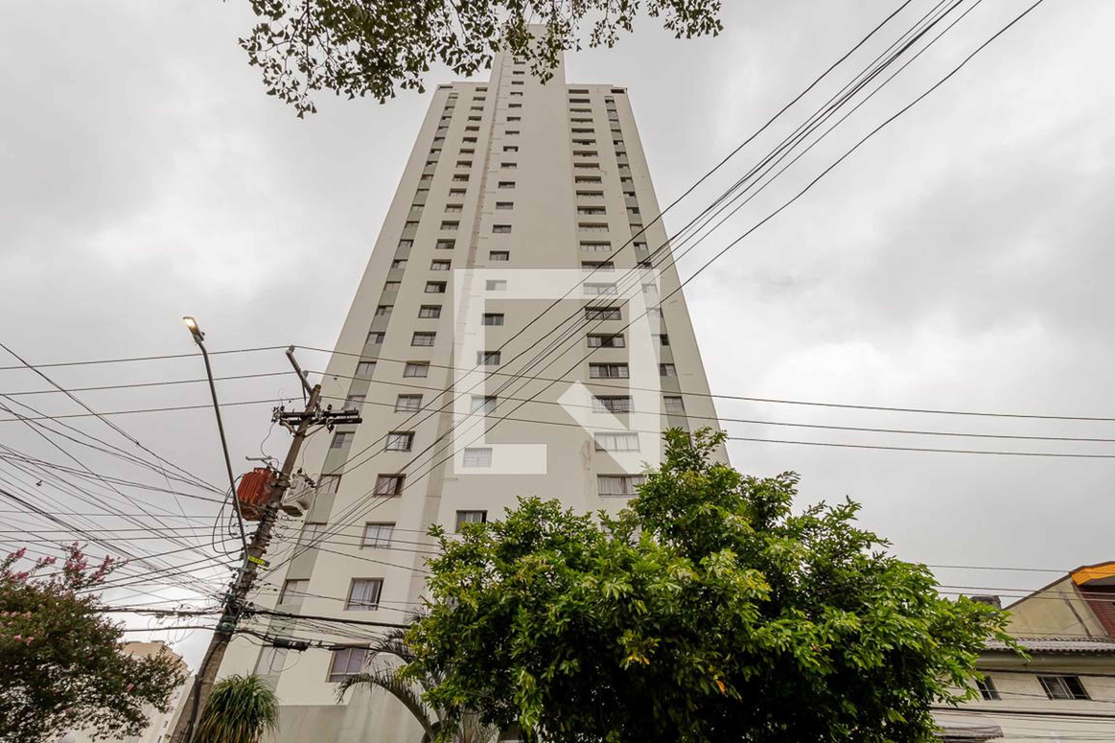 Fachada Condomínio em Avenida Coronel José Pires de Andrade, 464