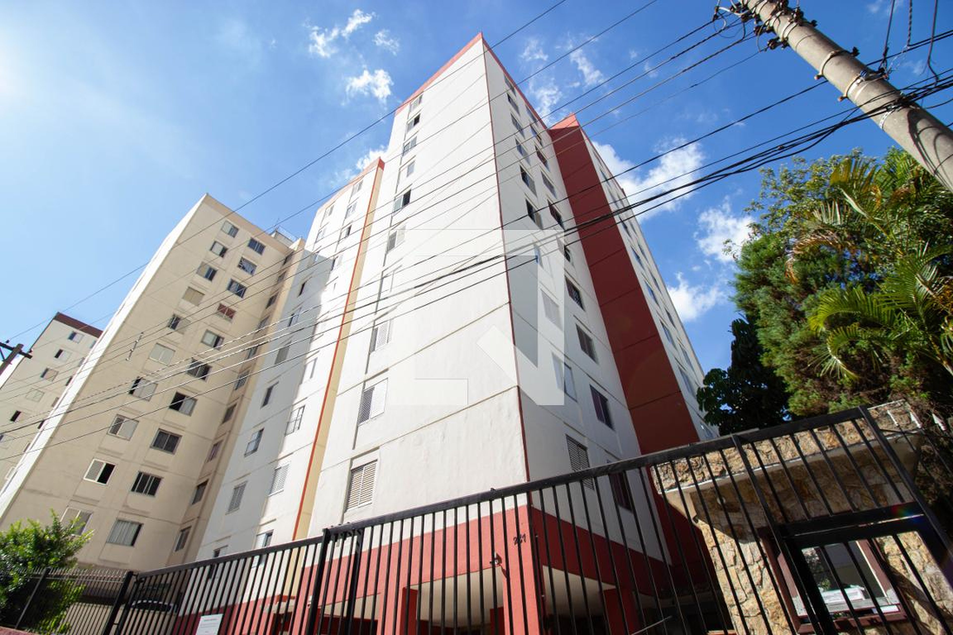 Fachada do Prédio Condomínio Santa Cruz