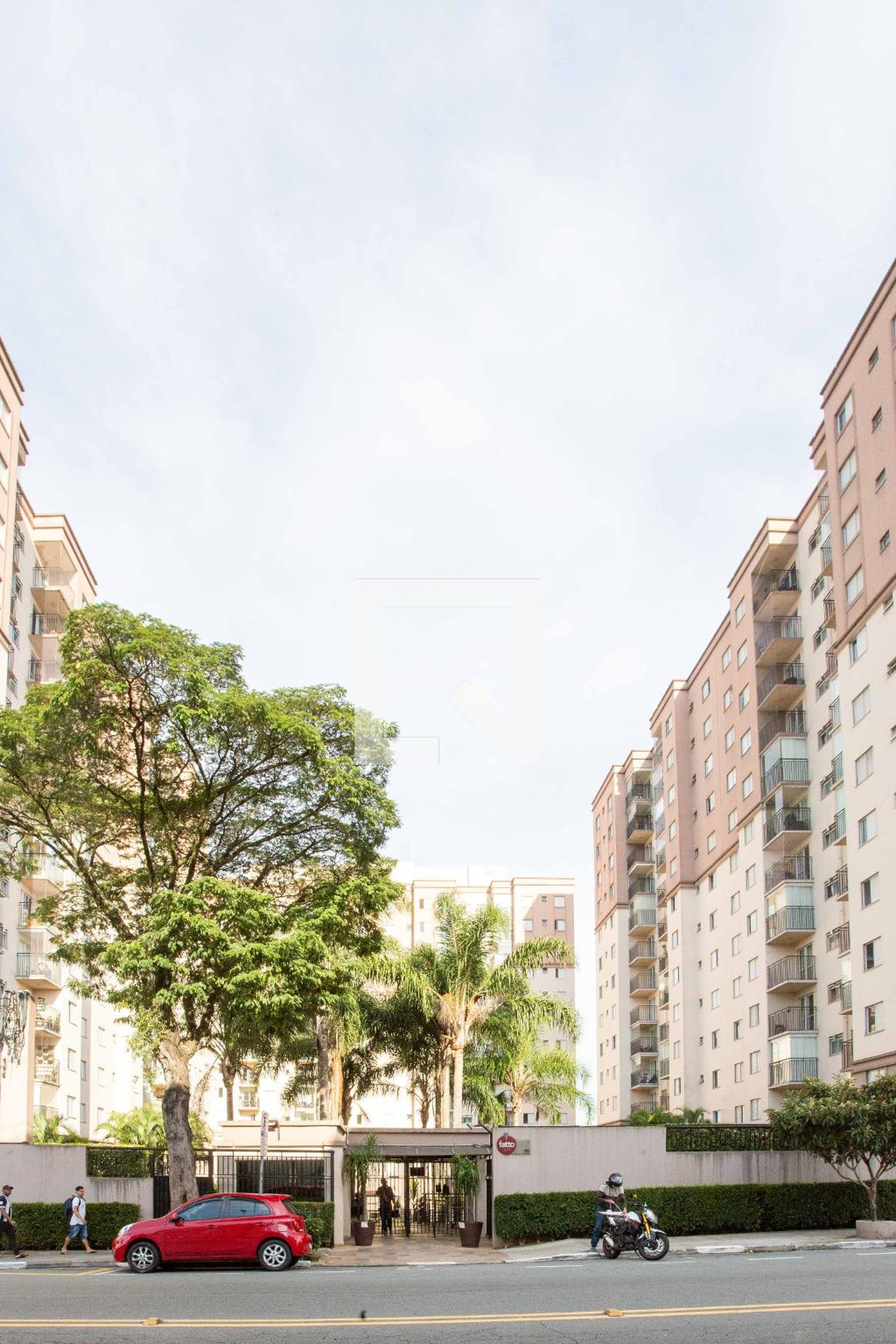 Fachada do condomínio Condomínio Fatto Club Diadema