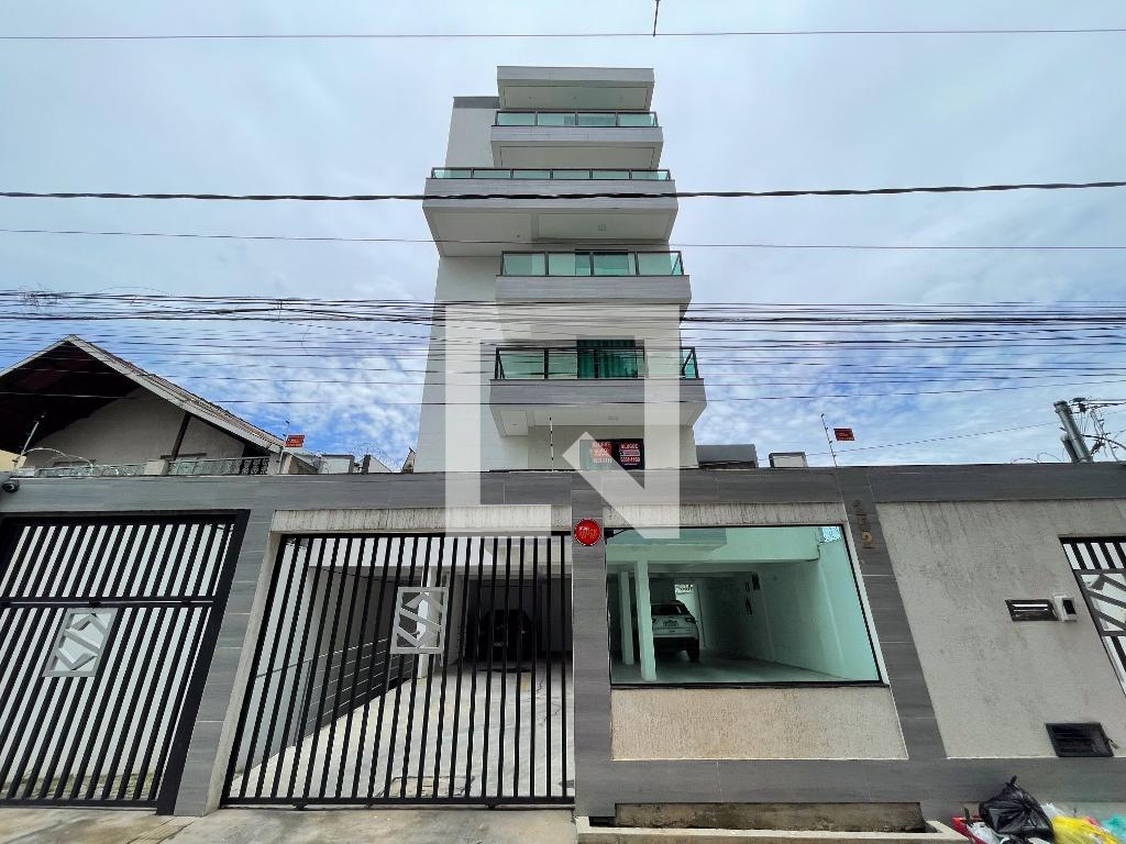 Fachada do Prédio Condomínio em Rua Mojoara, 252