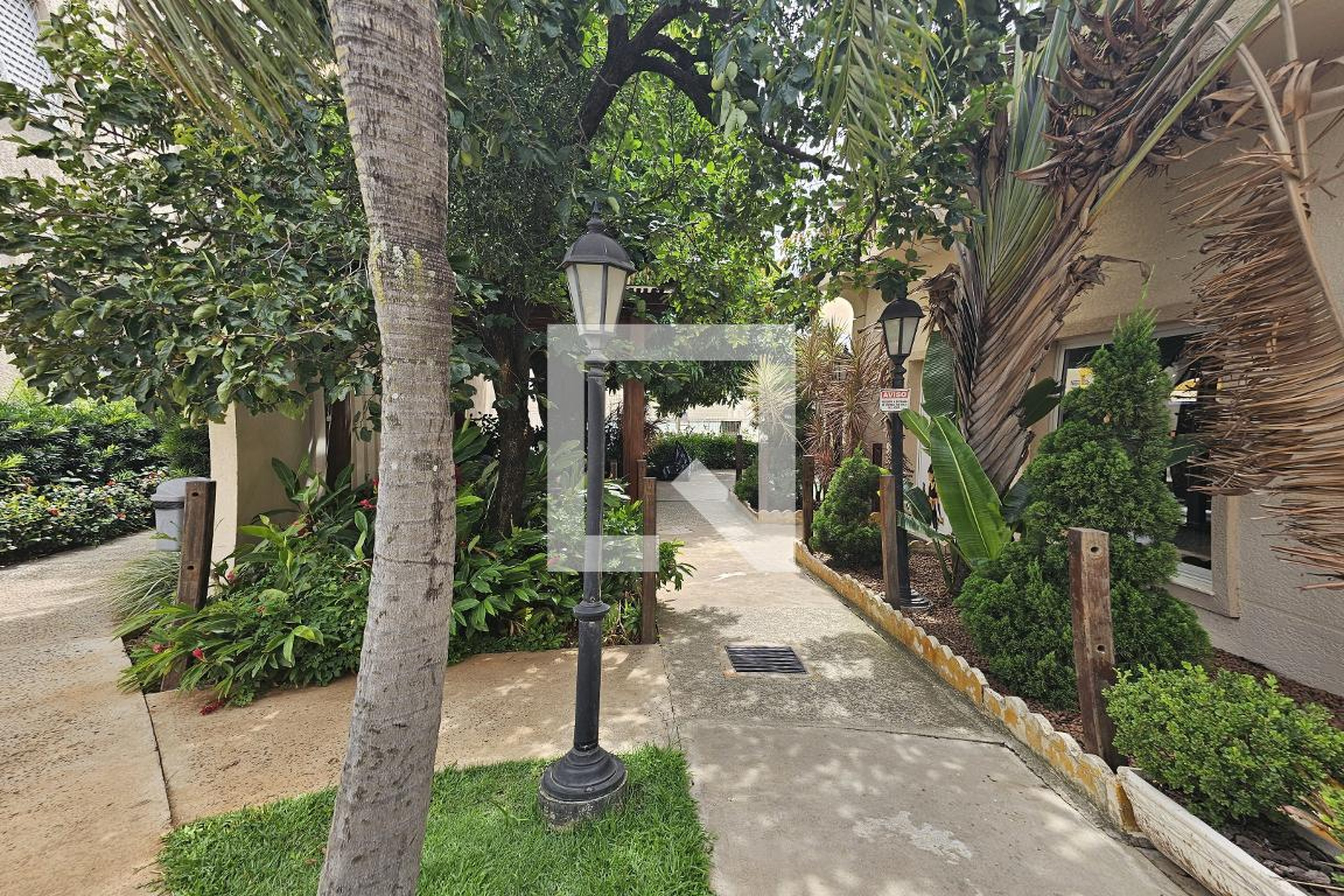 Entrada - Alameda das Flores