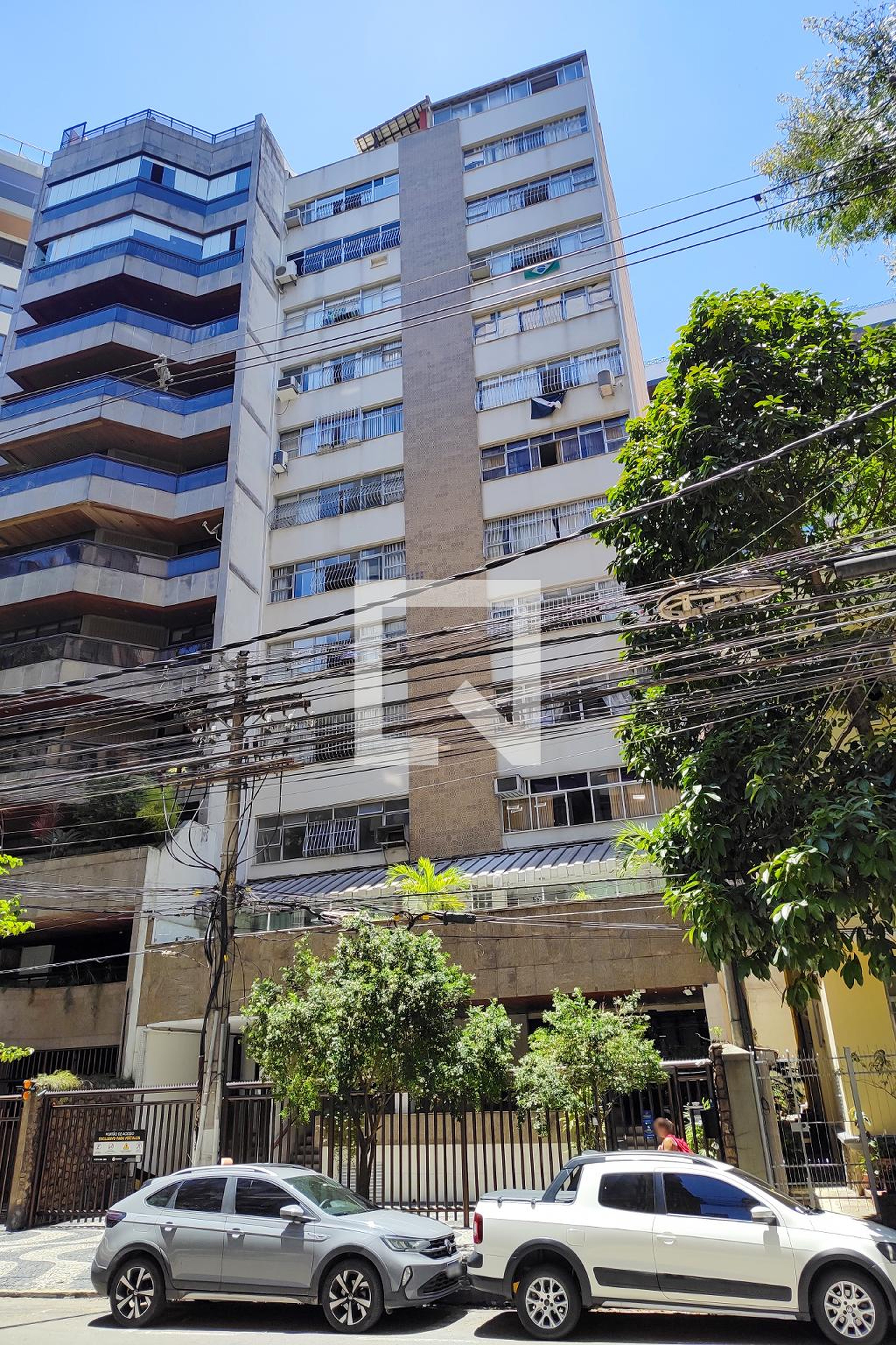 Fachada do Prédio Condomínio Itapuã