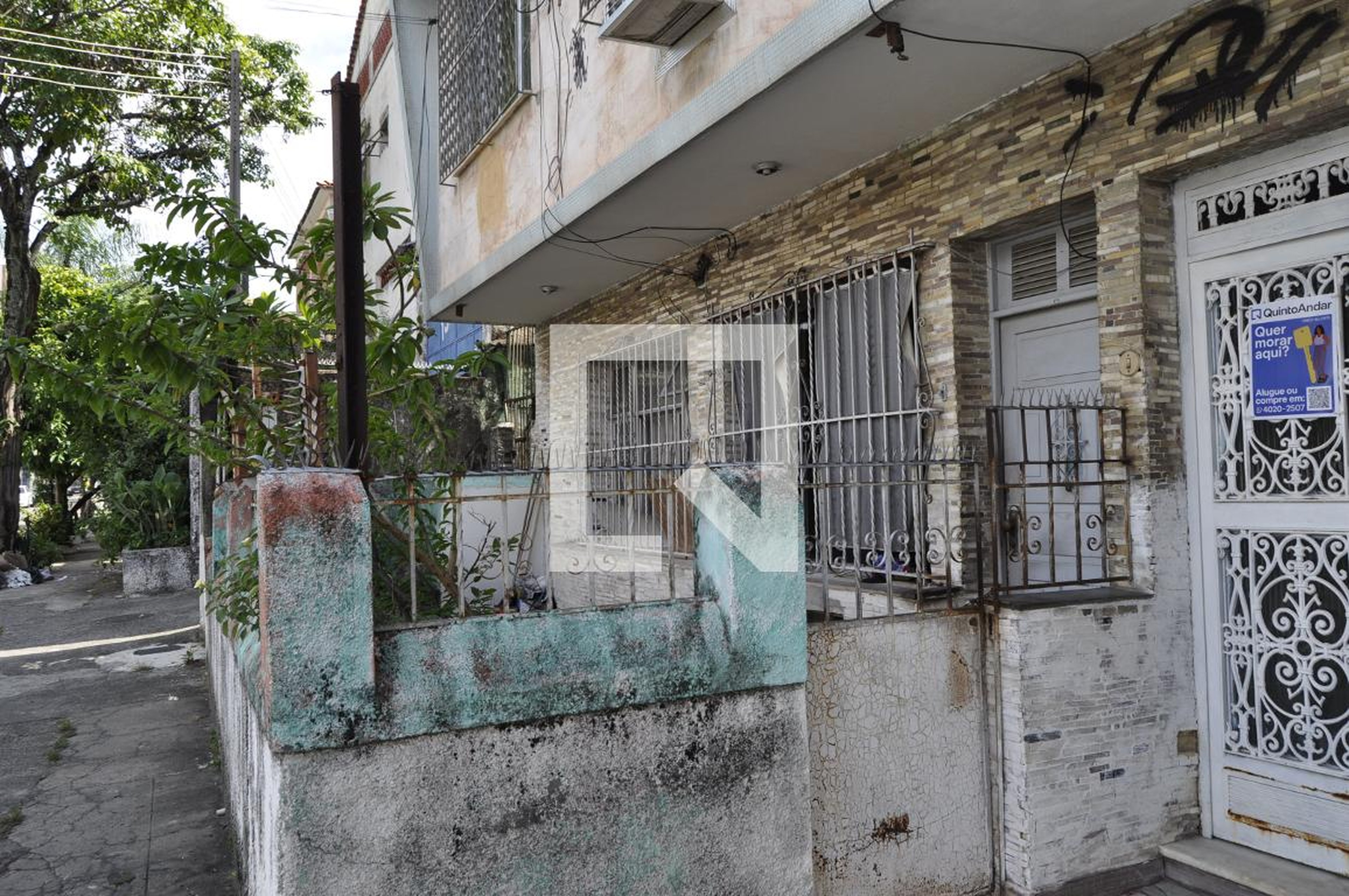 Fachada Condomínio em Rua Flack, 159