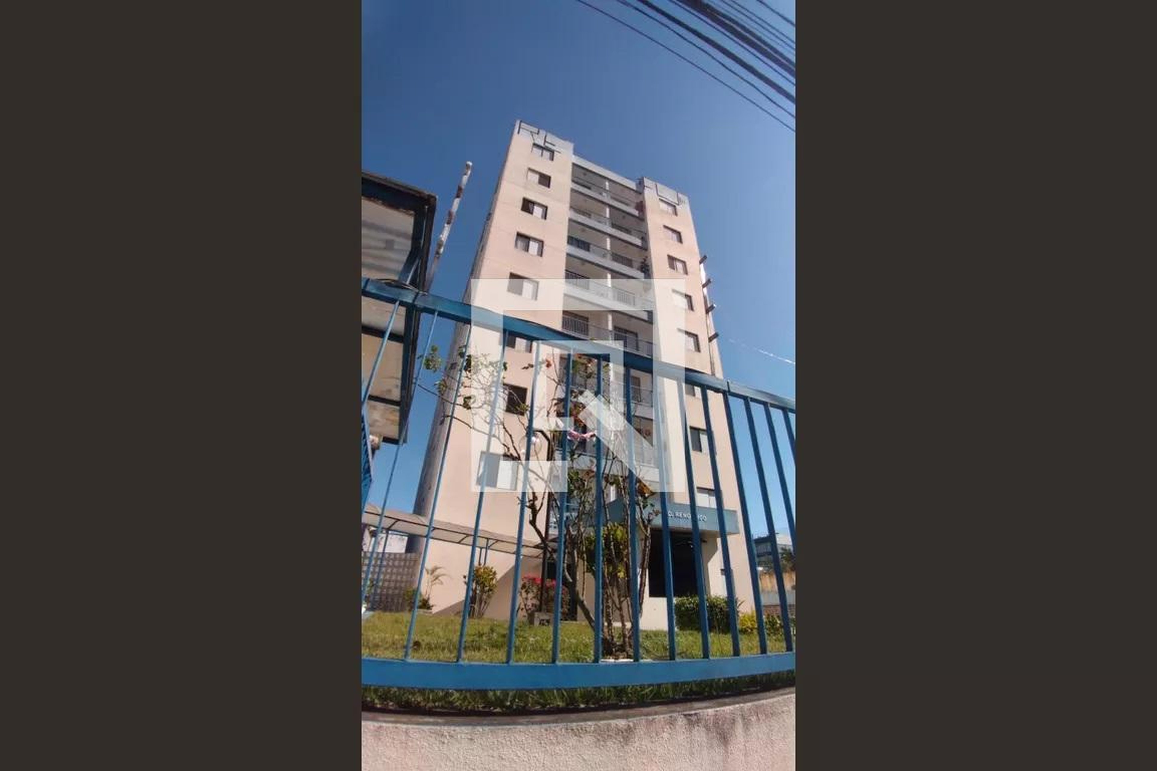 Fachada do Prédio Condomínio Reno