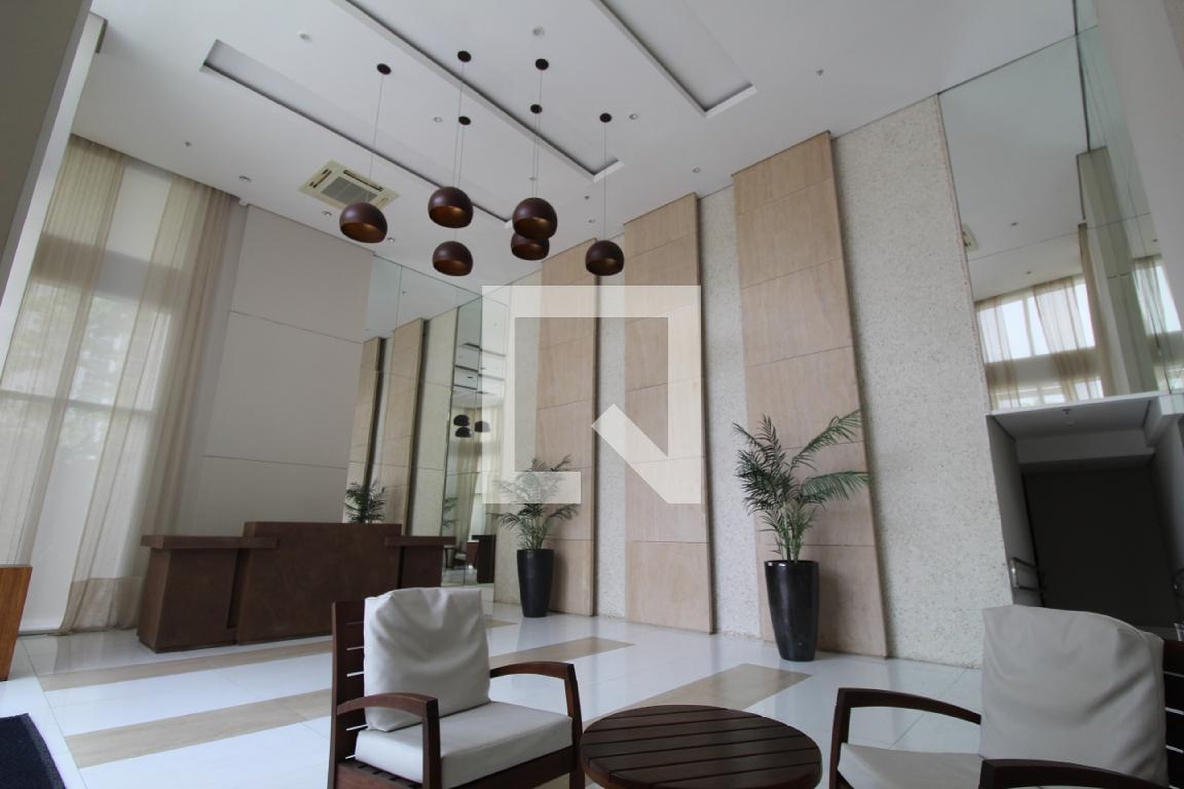 Hall de entrada Condomínio Saint Michel