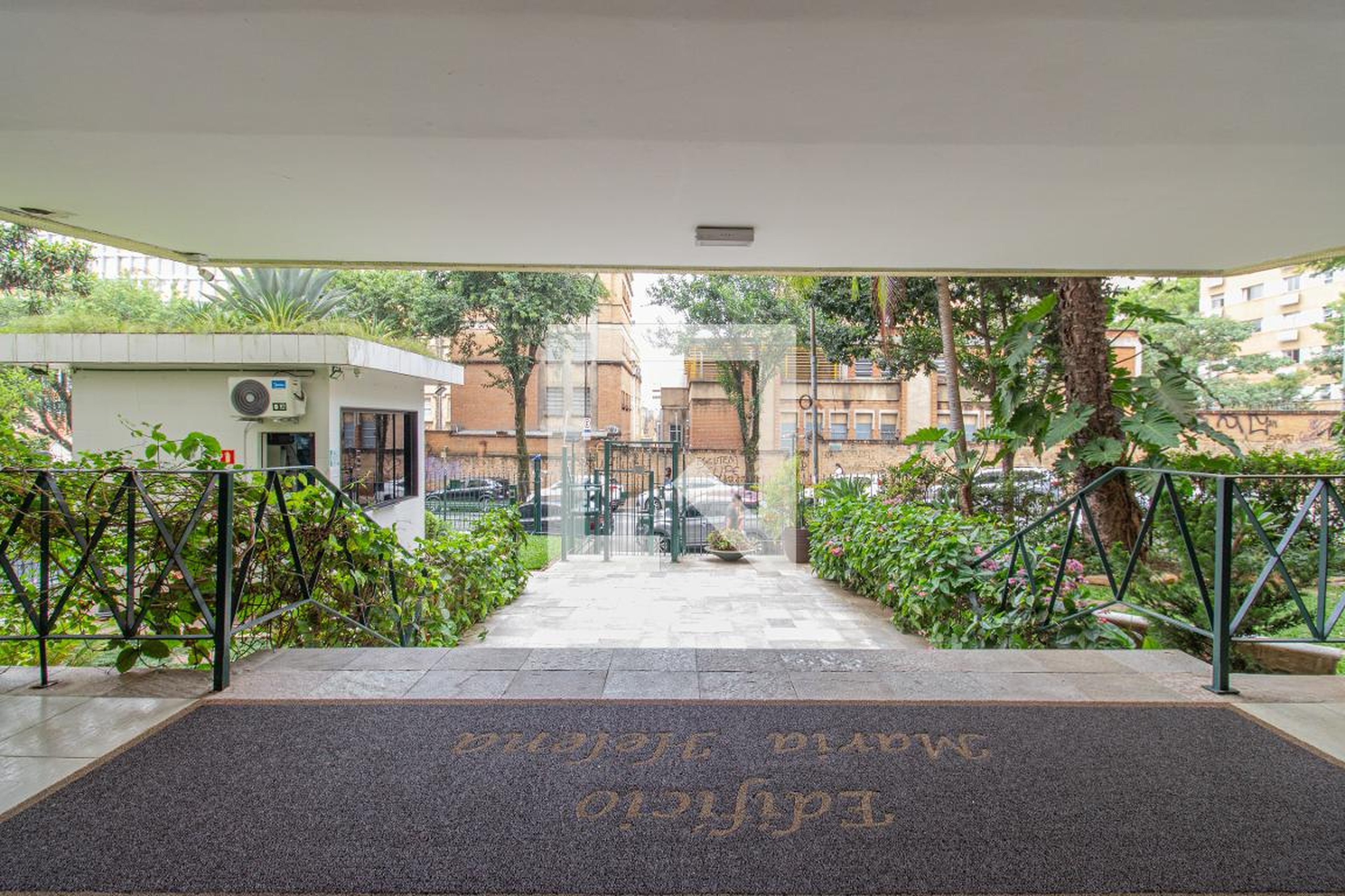 Entrada - Edifício Maria Helena