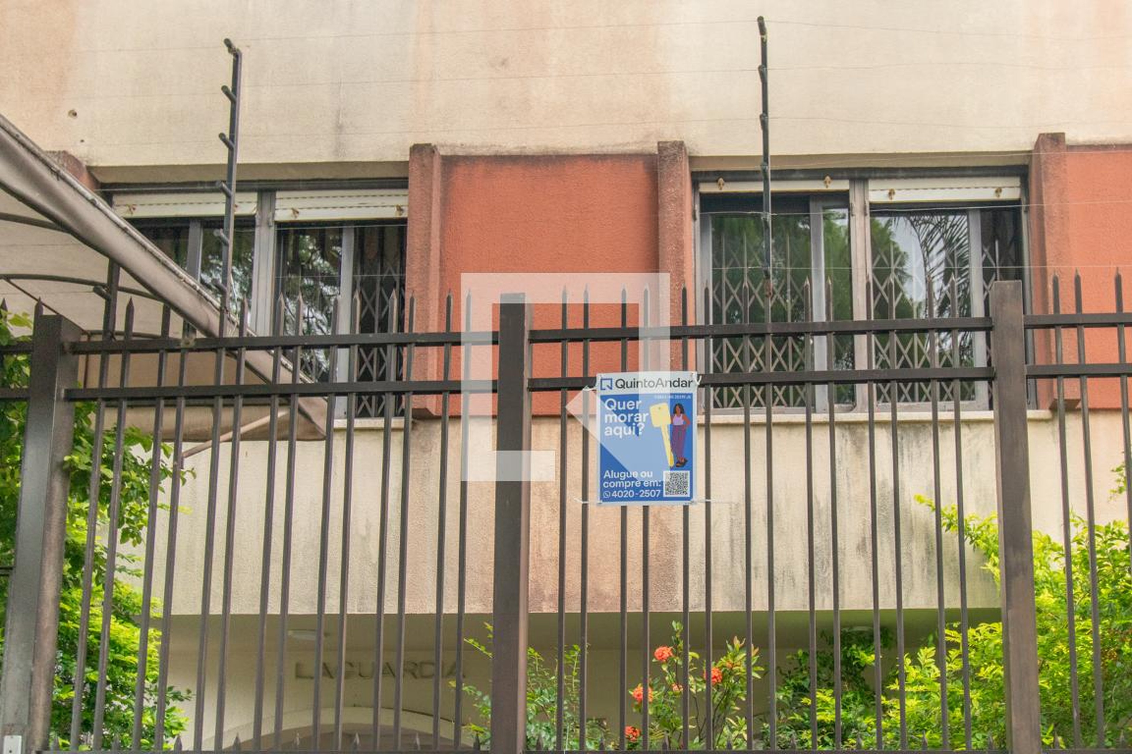 Fachada Condomínio Laguardia