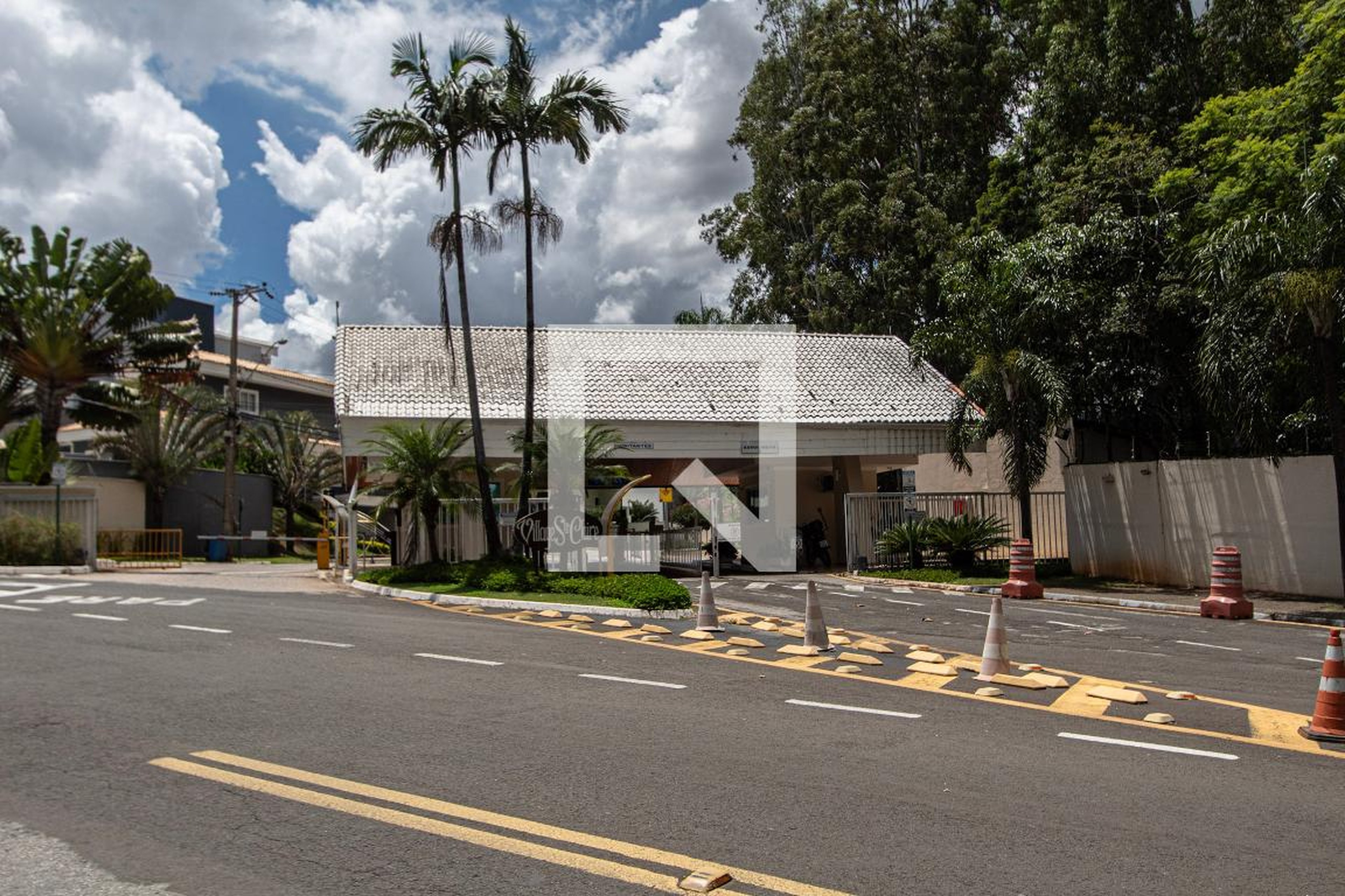 Fachada Condomínio em Clara Lippel Seiffert, 175