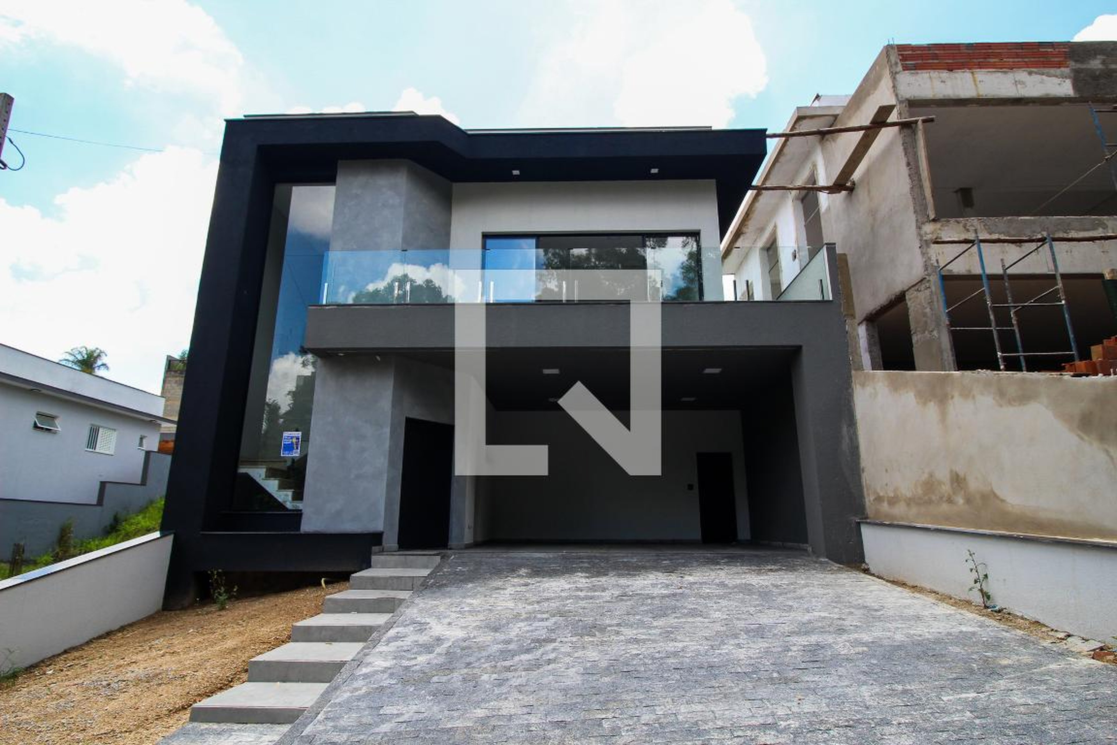 Fachada Condomínio em Alameda dos Cajueiros, 23