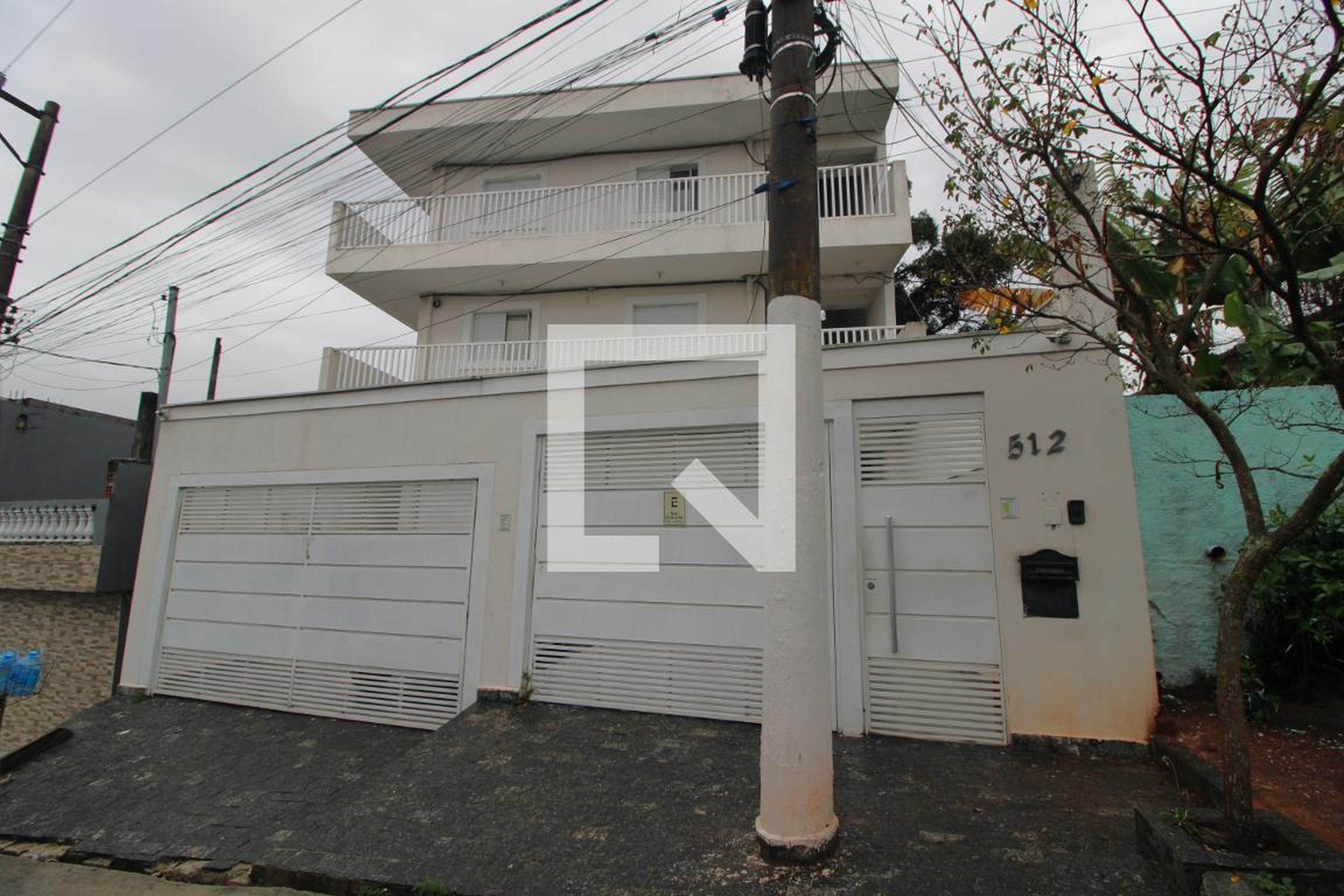 Fachada Condomínio em Rua Padre Rodrigues Fernandes, 51