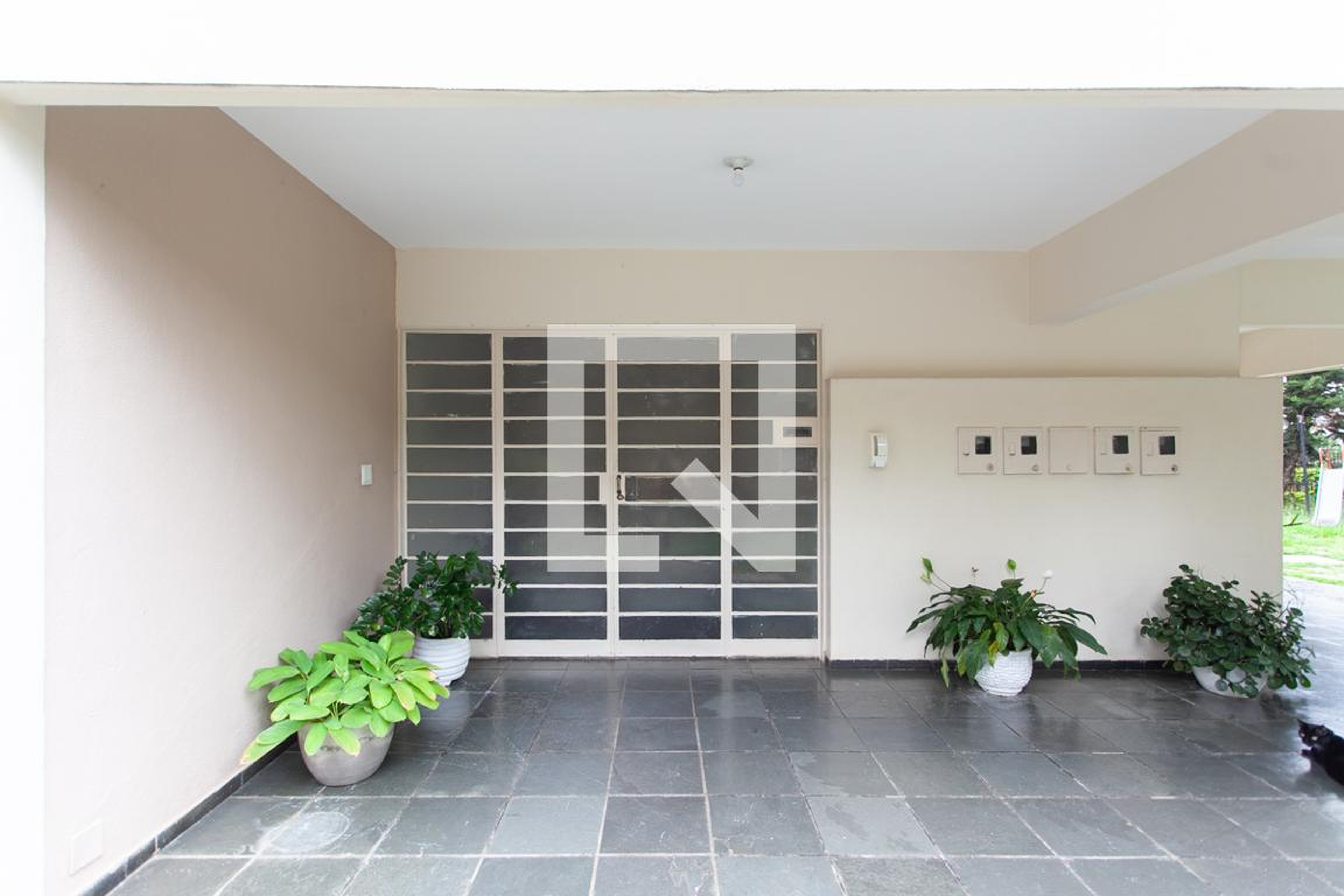 Entrada do Prédio - 