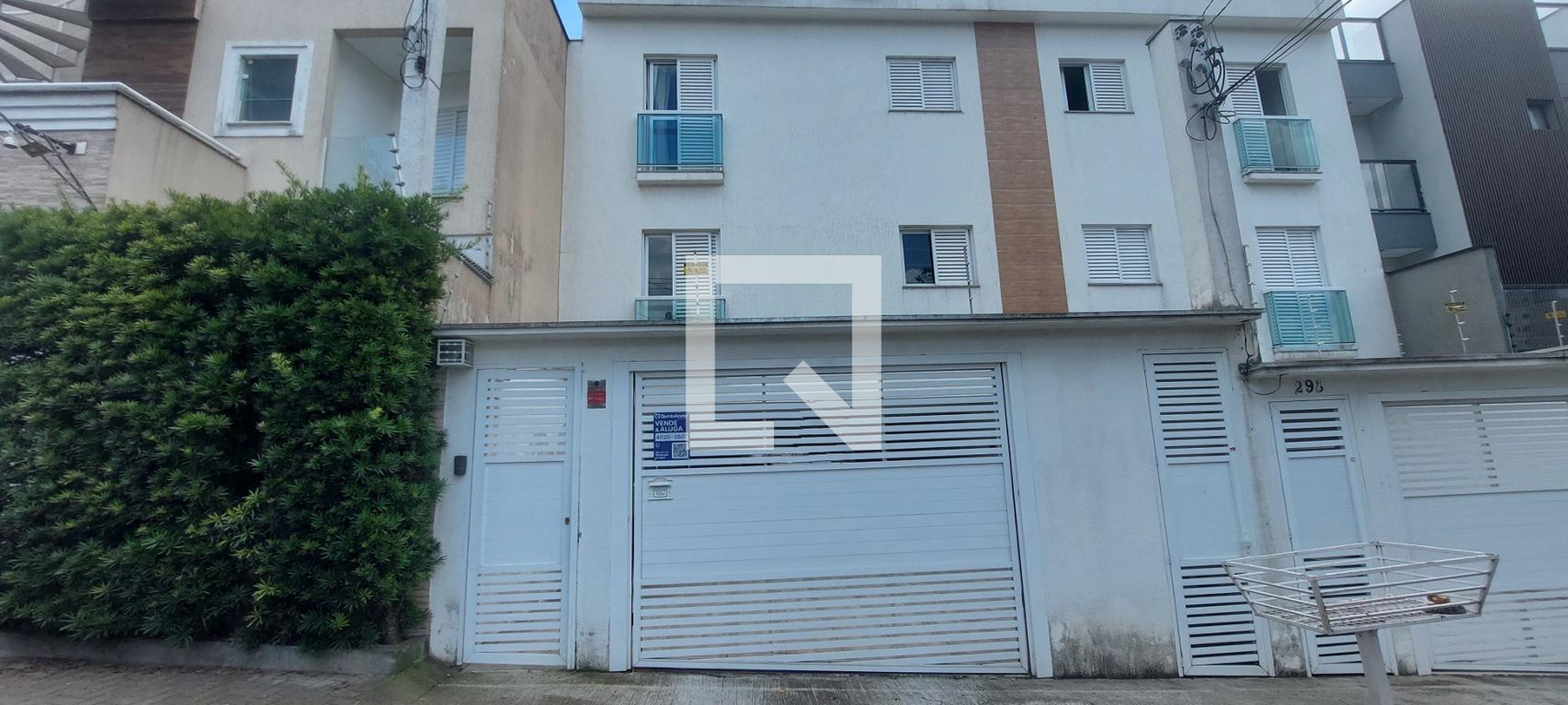 Fachada Condomínio em Rua dos Capuchinhos, 302