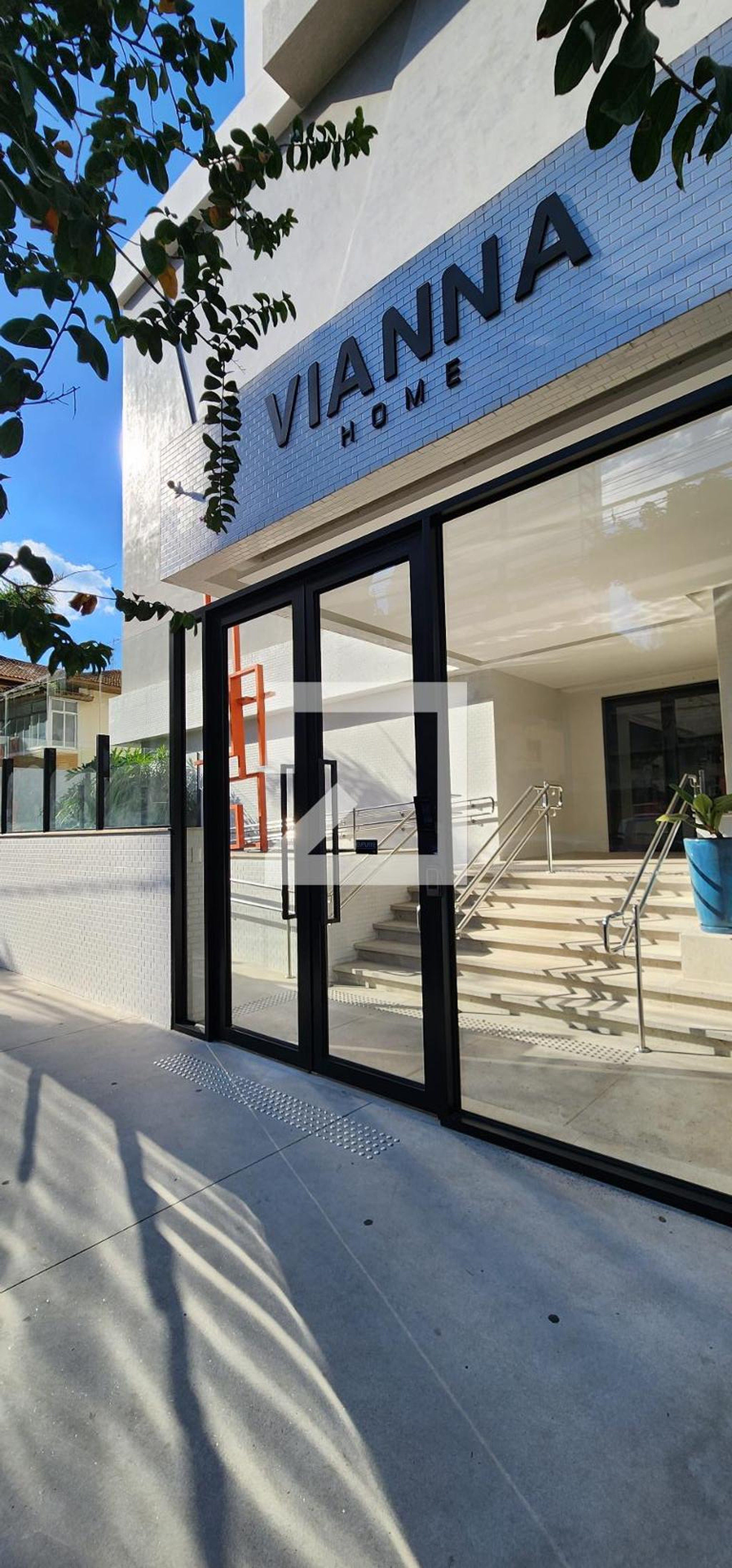 Fachada do Prédio Condomínio Vianna Home