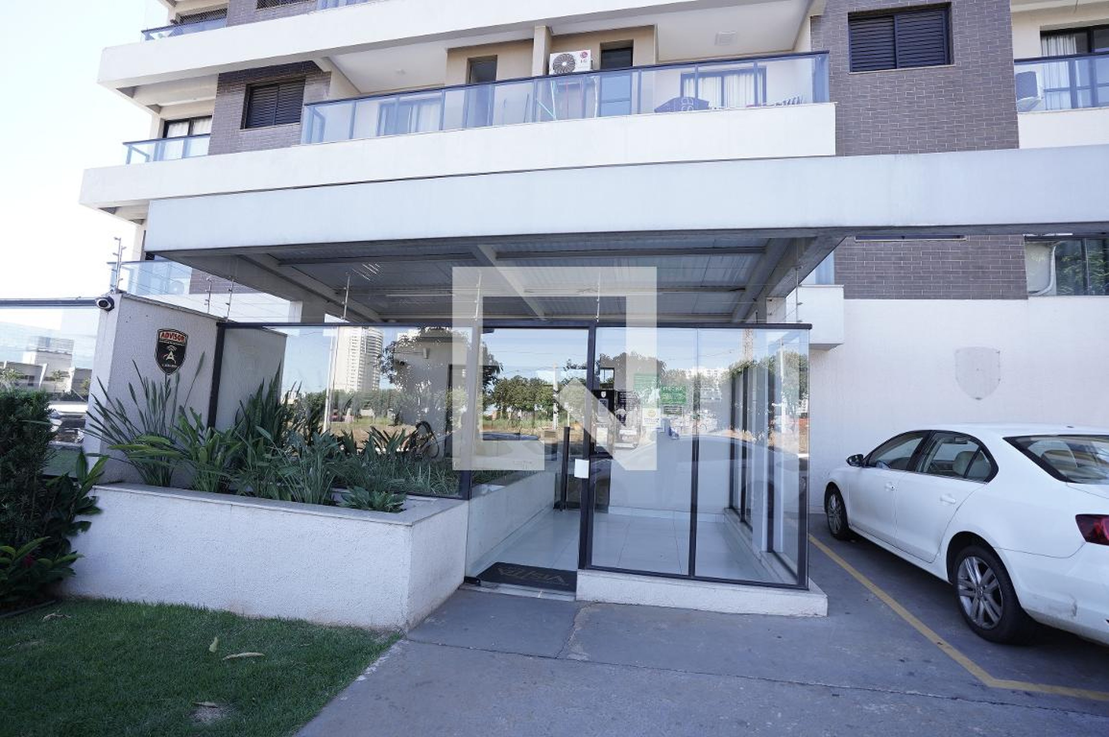 Fachada Condomínio em Avenida Dona Maria Cardoso, 82