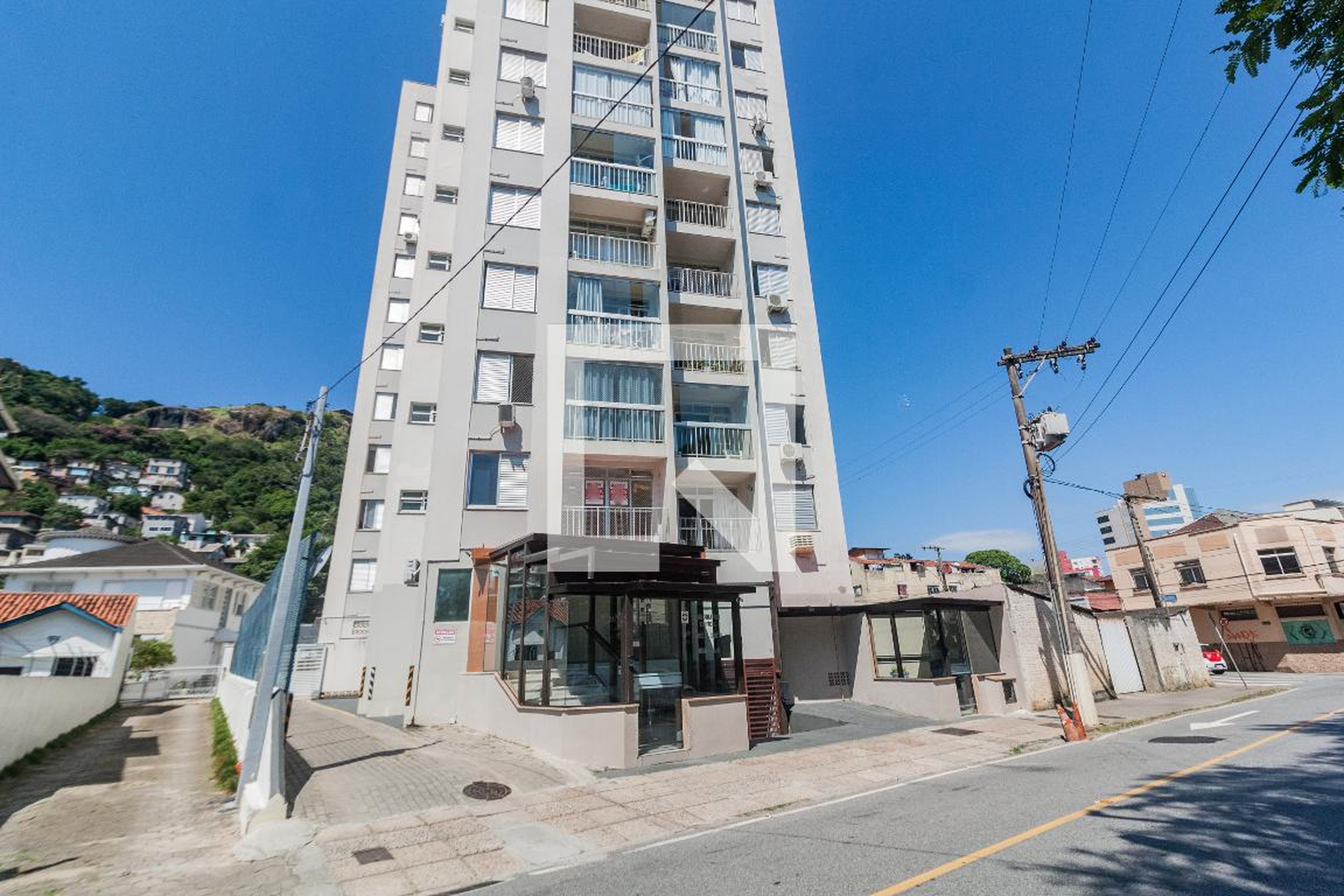 Fachada Condomínio em Rua Major Costa, 118