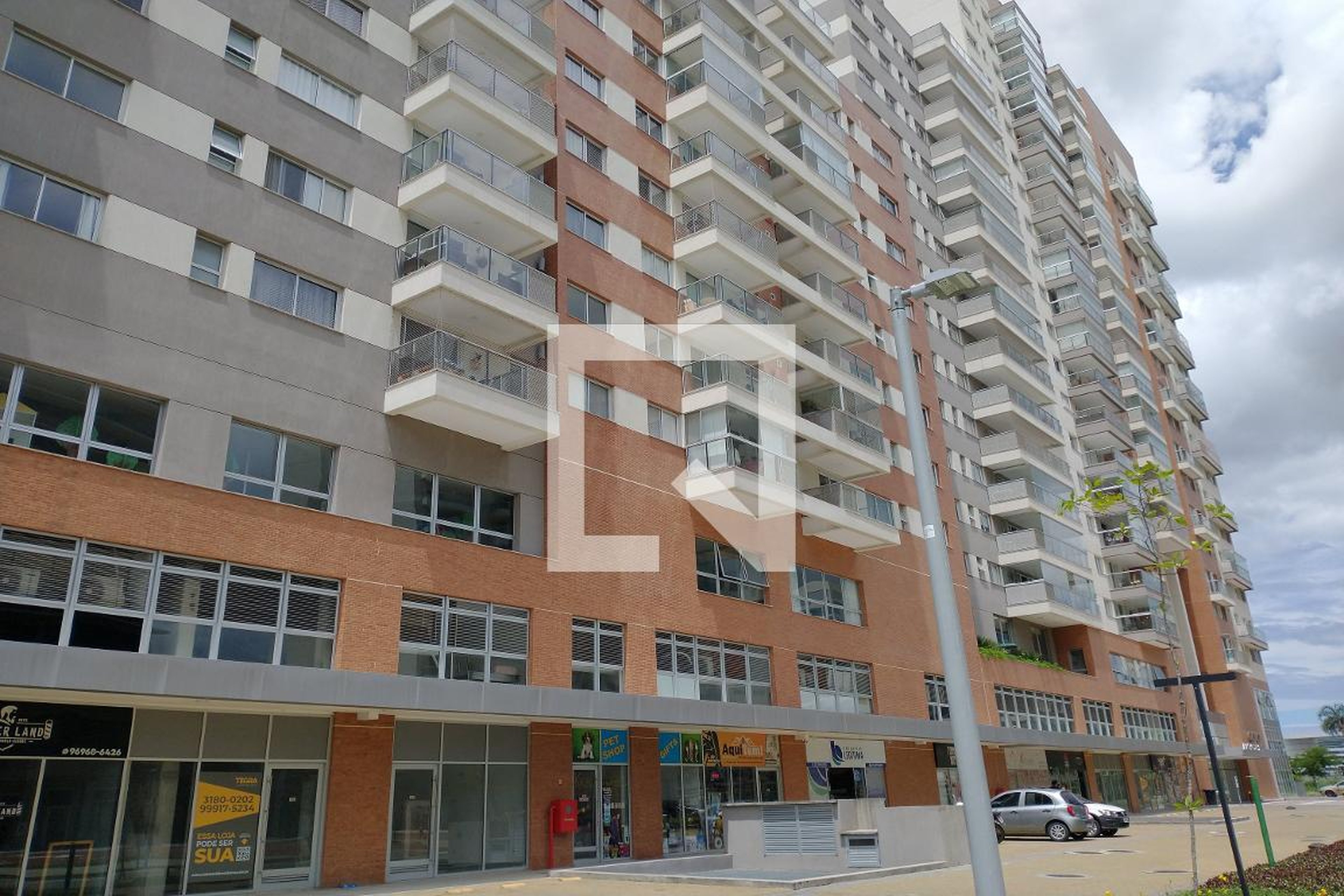 Fachada Condomínio Soho Residence Ala Cine